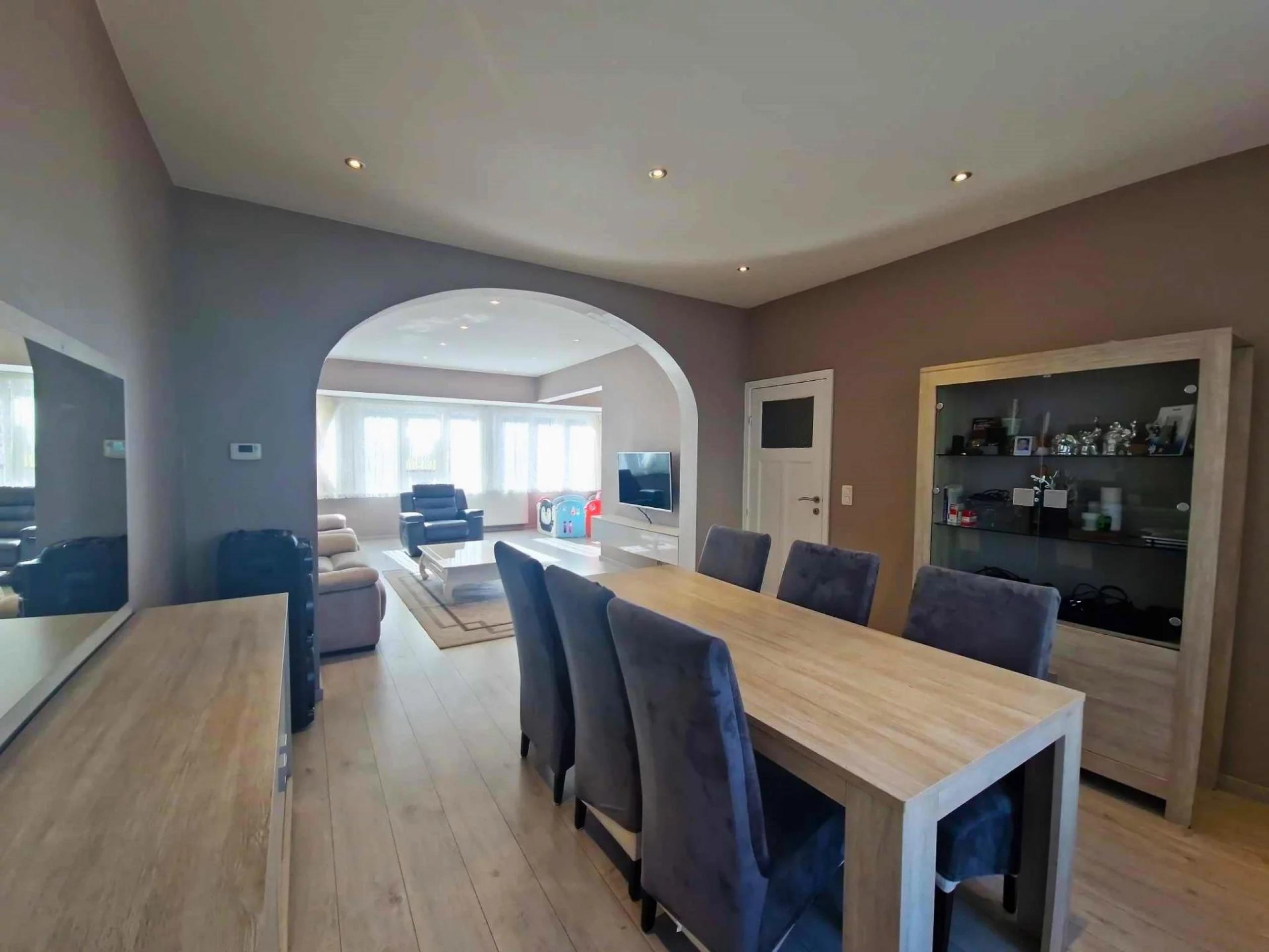 OPTION ! Maison de ville 3/4 chambres, jardin, garage