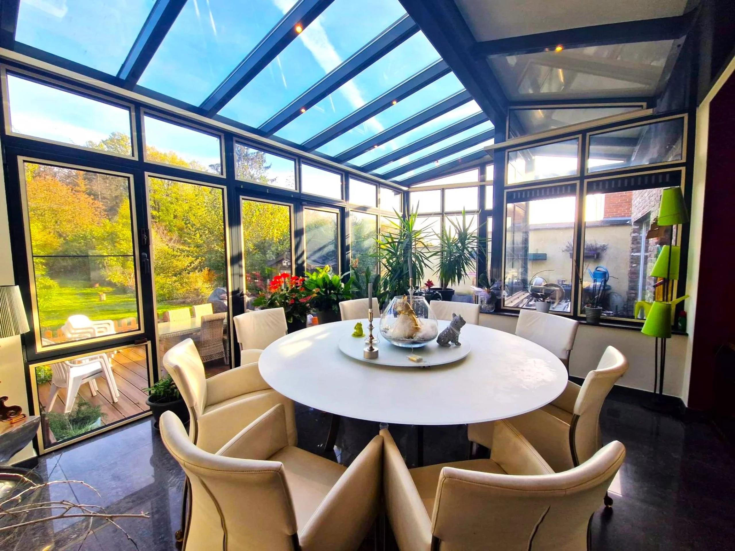 Maison semi mitoyenne, 3/4 Chambres, jardin, garage, parking