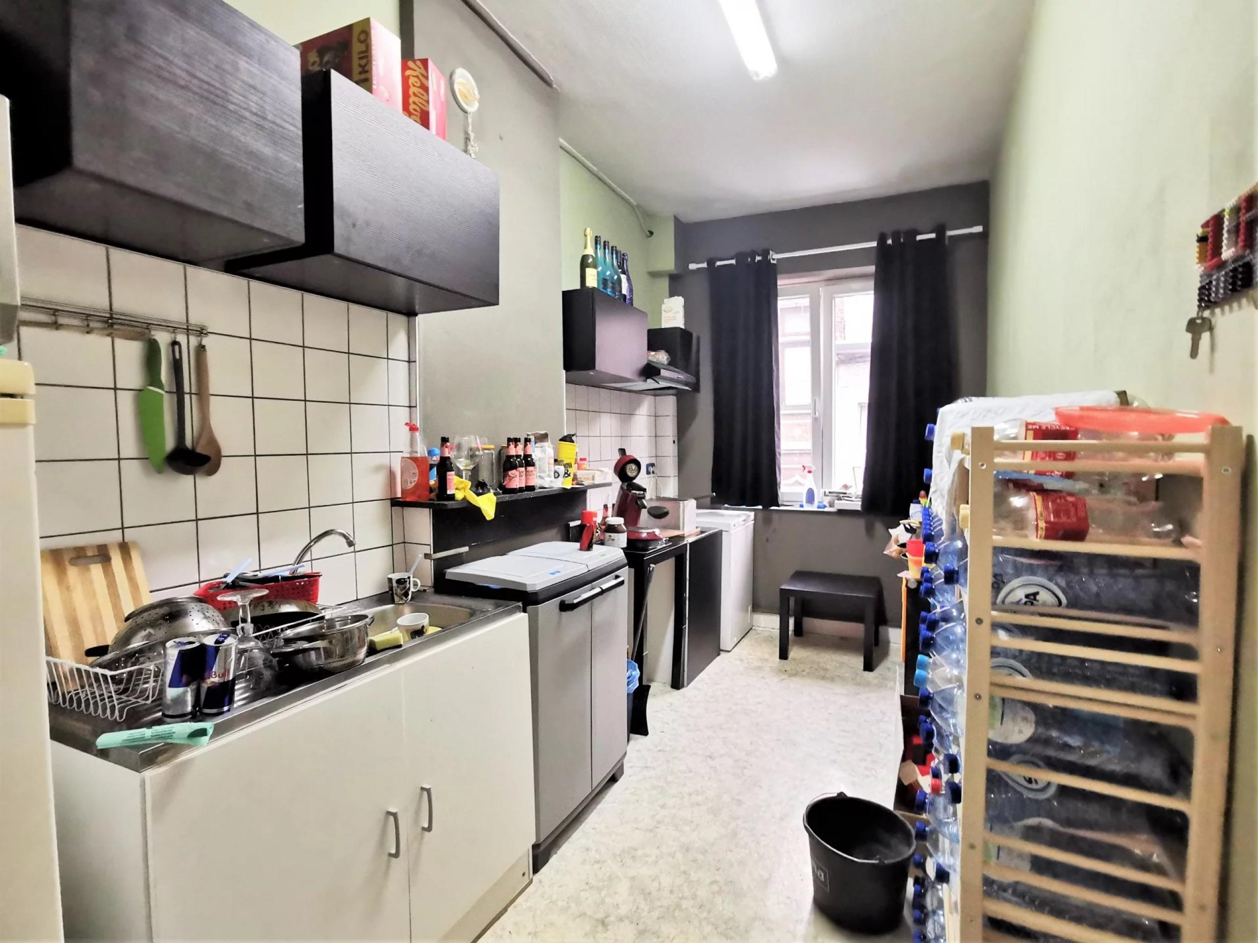 Immeuble 2 RDC, 6 appartements, 7 garages