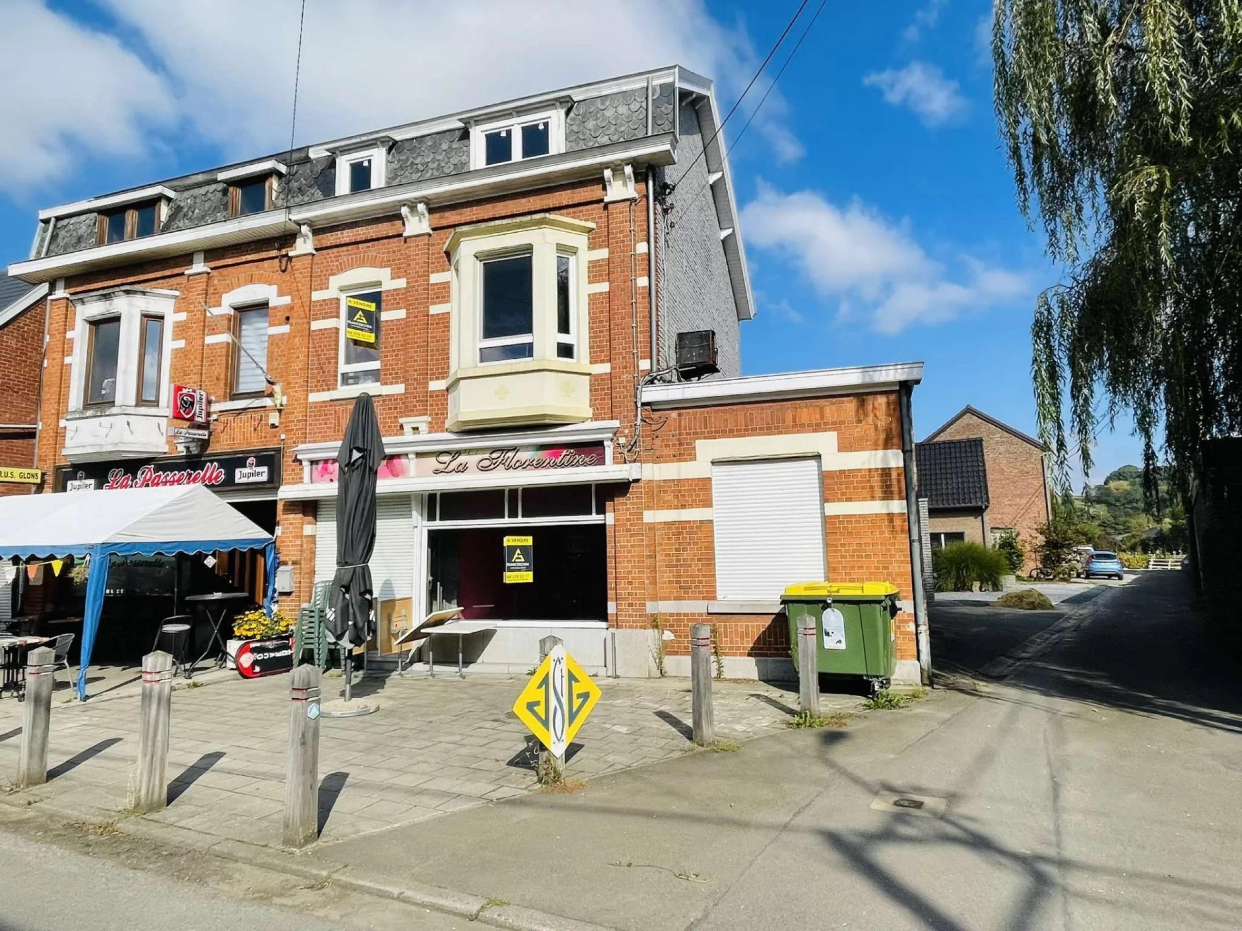 Magnifique maison avec possibilité de commerce