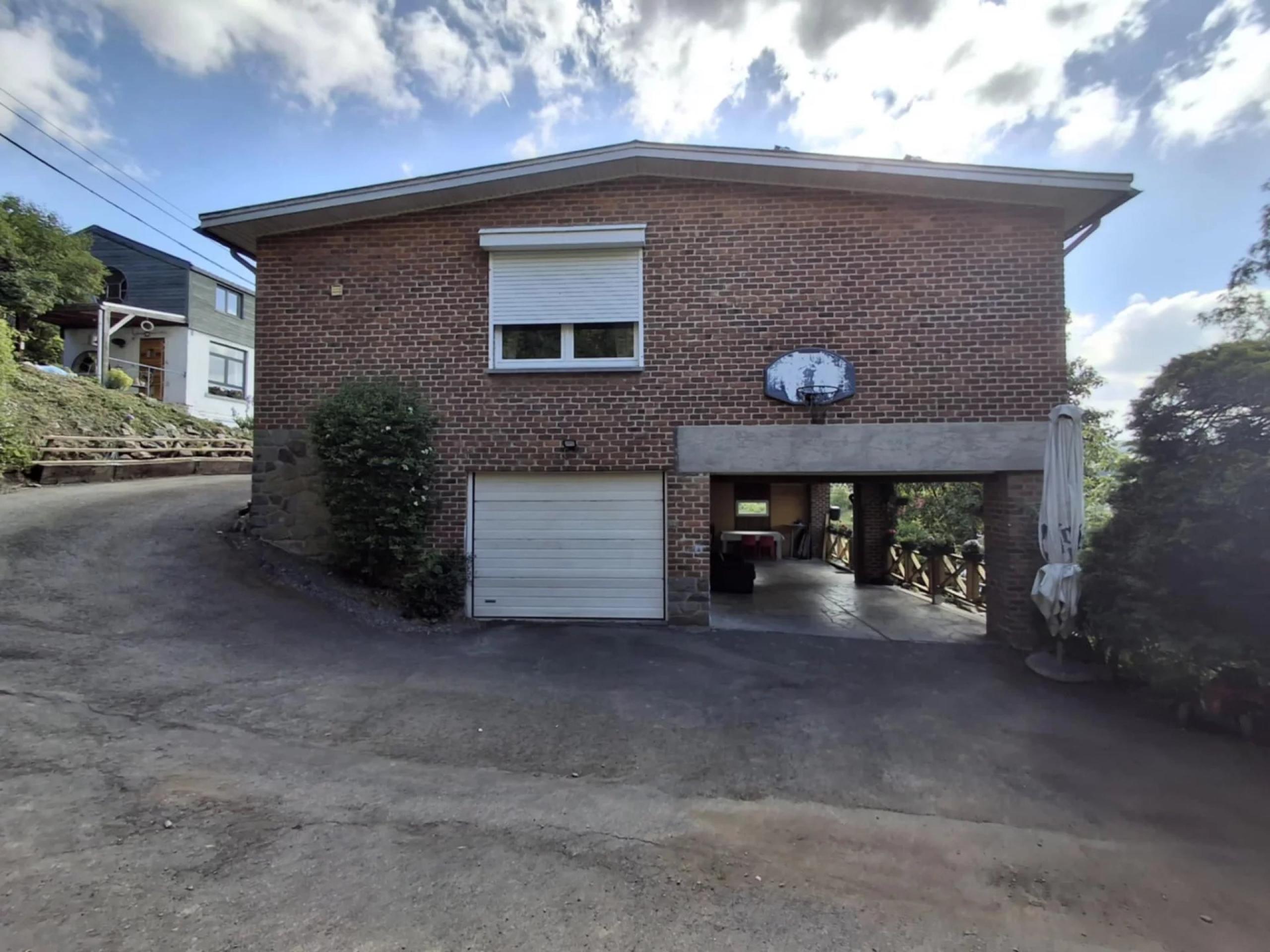 Bungalow 4 façades, 3 chambres et garage