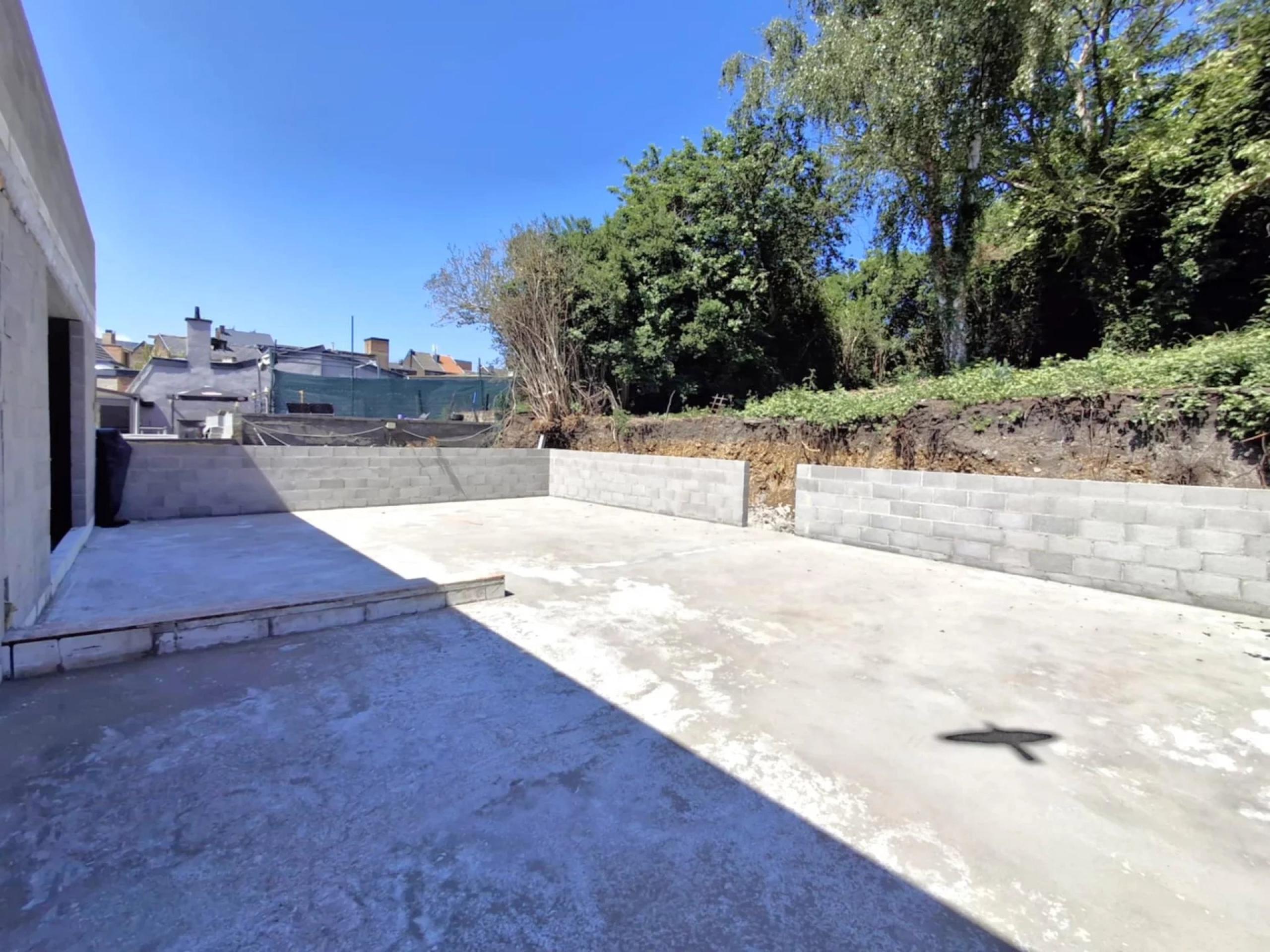 Gros œuvre ouvert de 4 lots, terrasses, et parking