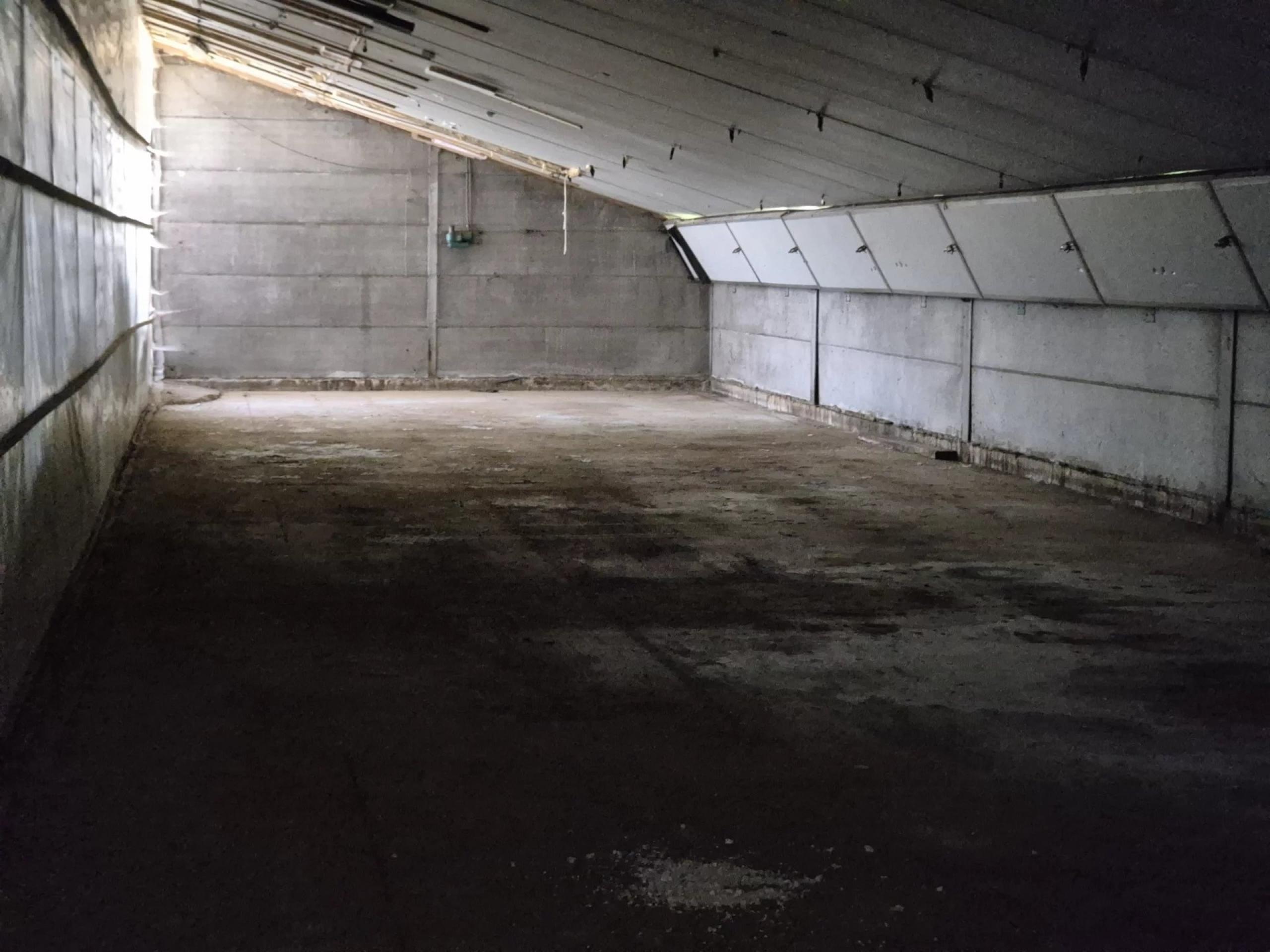 Superbe Ferme en Carré avec 7.823 m² de Terrain