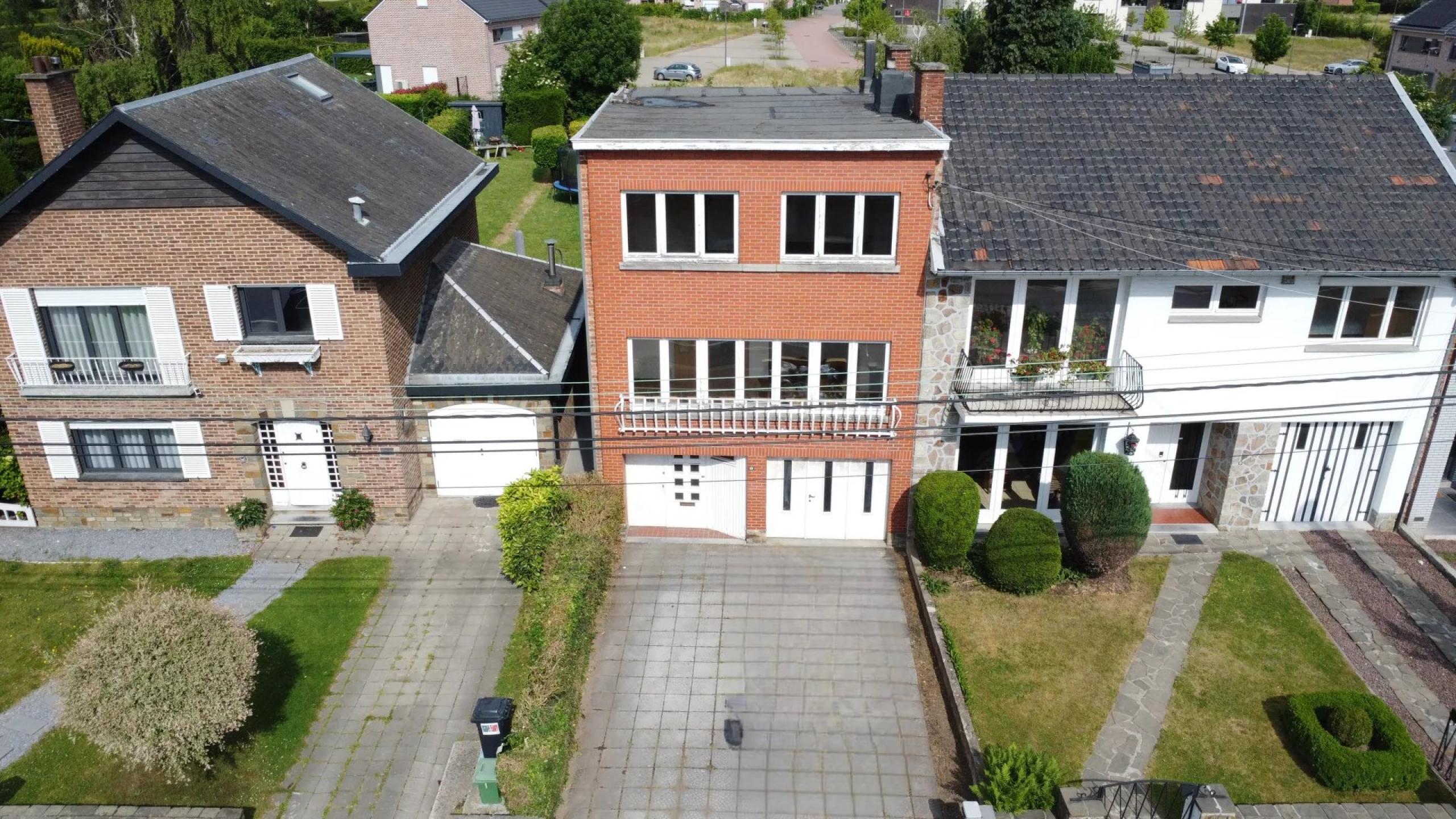 Maison bel-étage, 3 chambres, garage, jardin