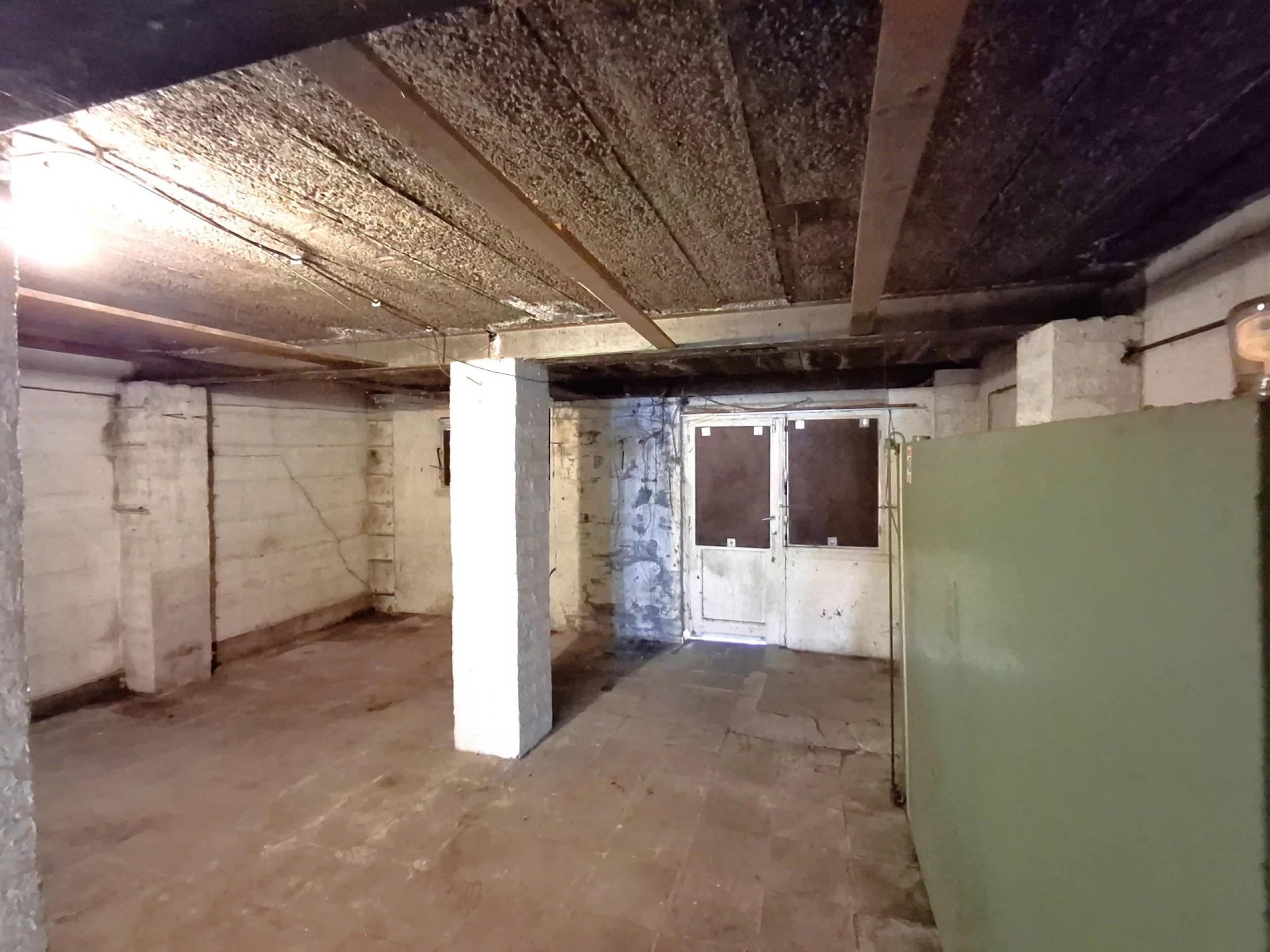 Maison bel-étage, 3 chambres, garage, jardin