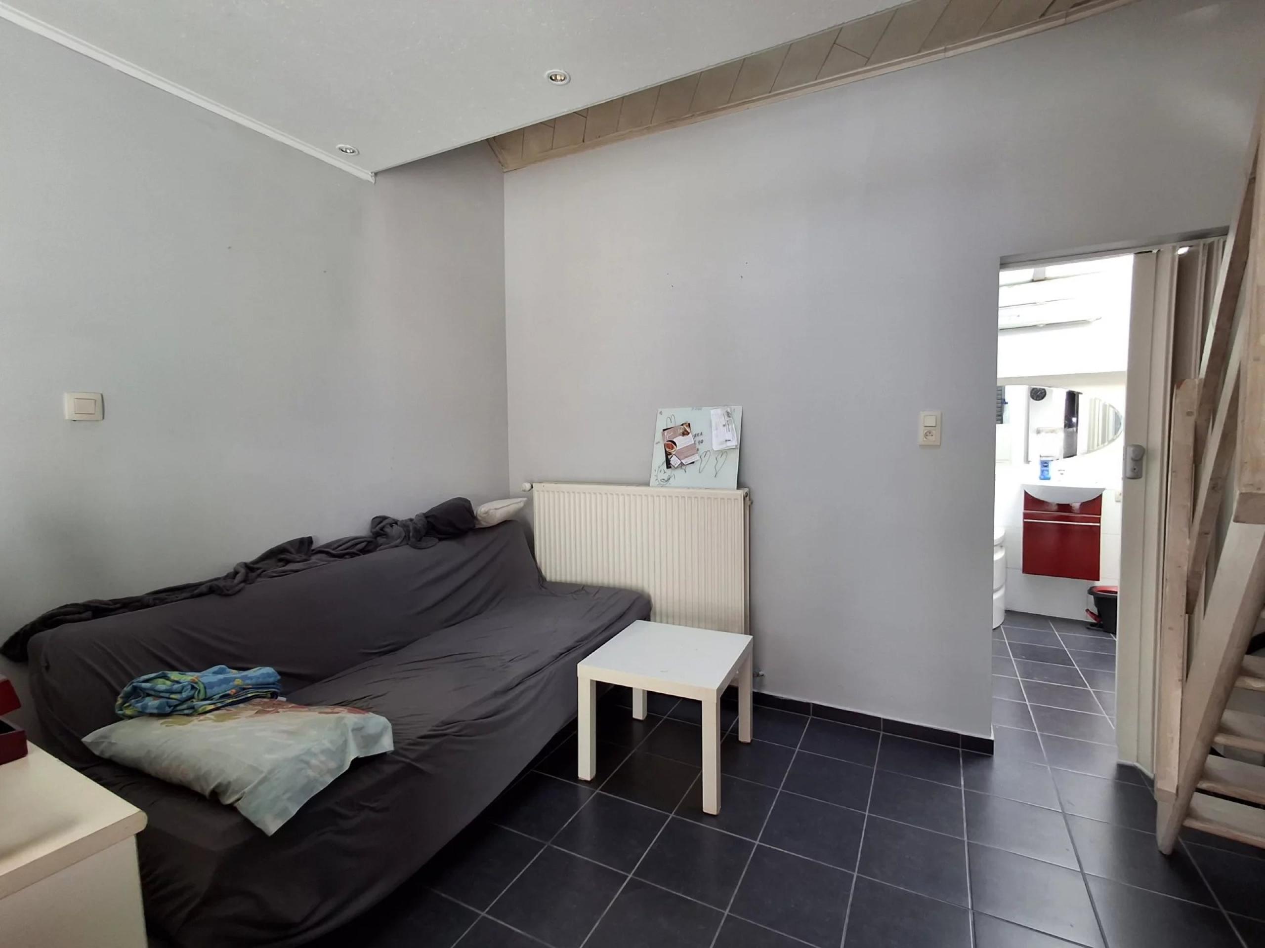 Maison 4 chambres, garage, jardin
