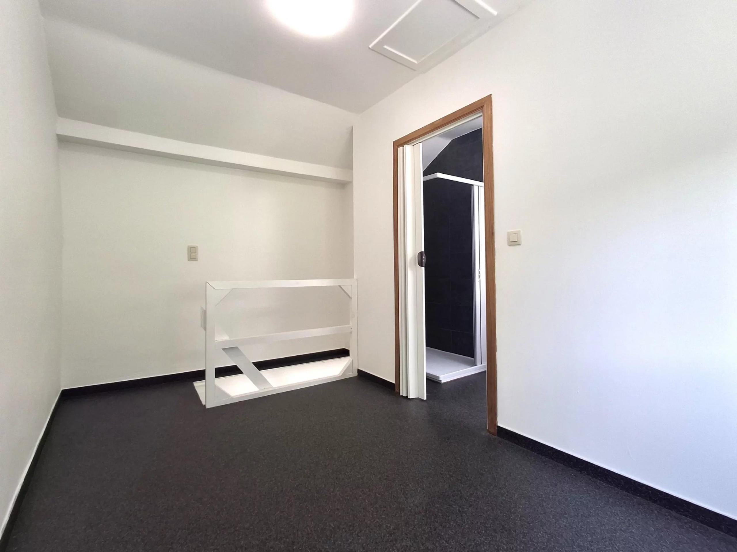 Maison 1 chambre avec parking