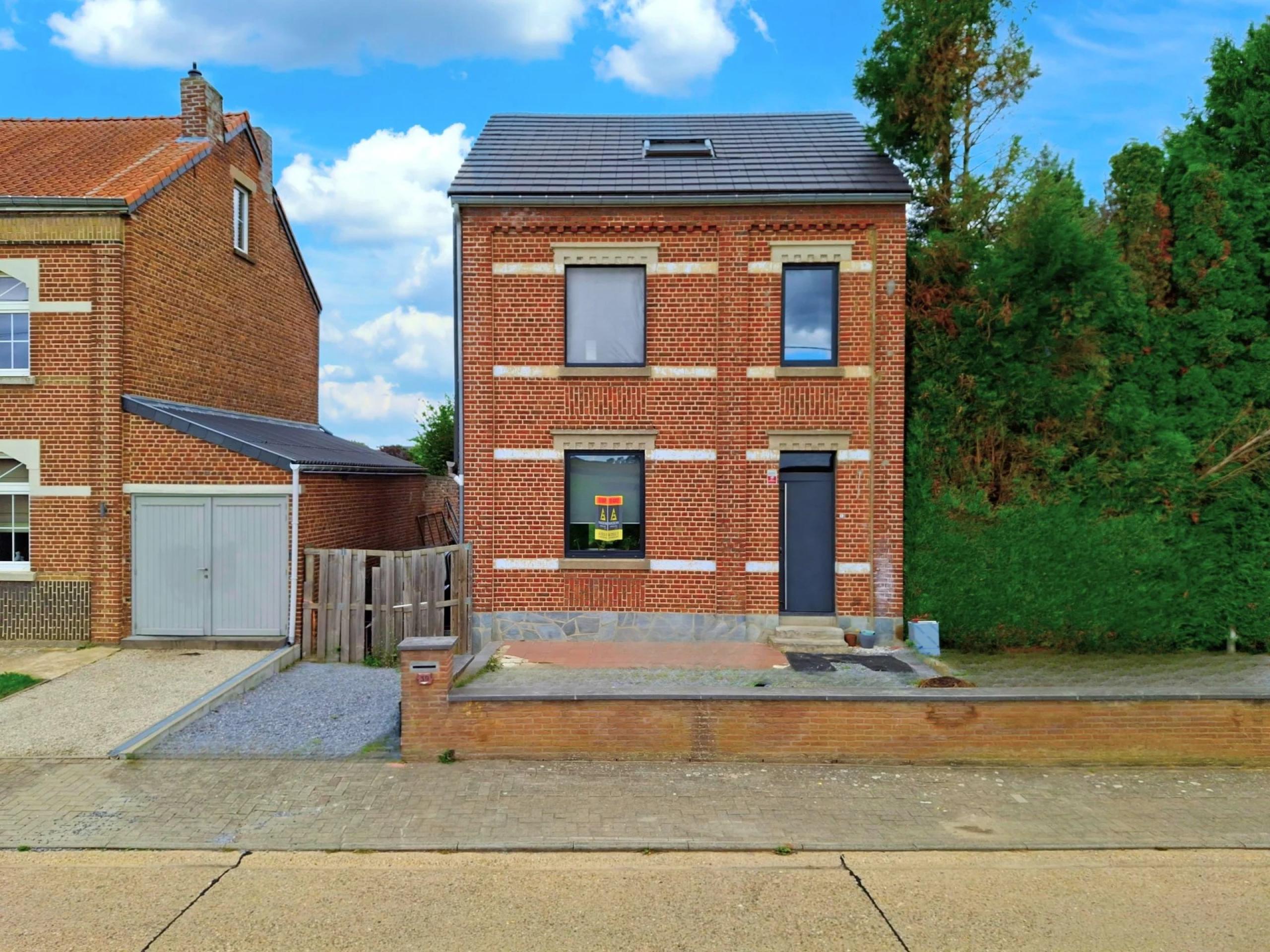 Maison 4 facades, 3 chambres et jardin