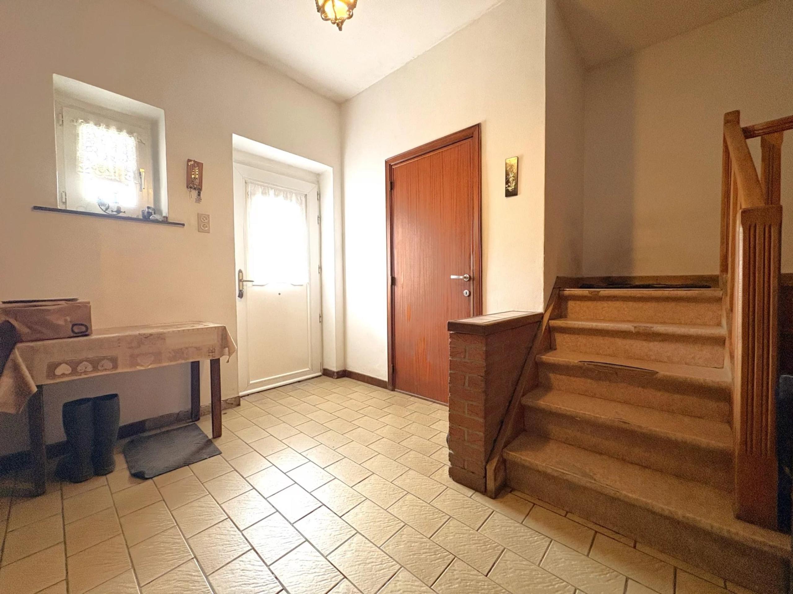 Maison 3 chambres, garage, jardin et dépendances