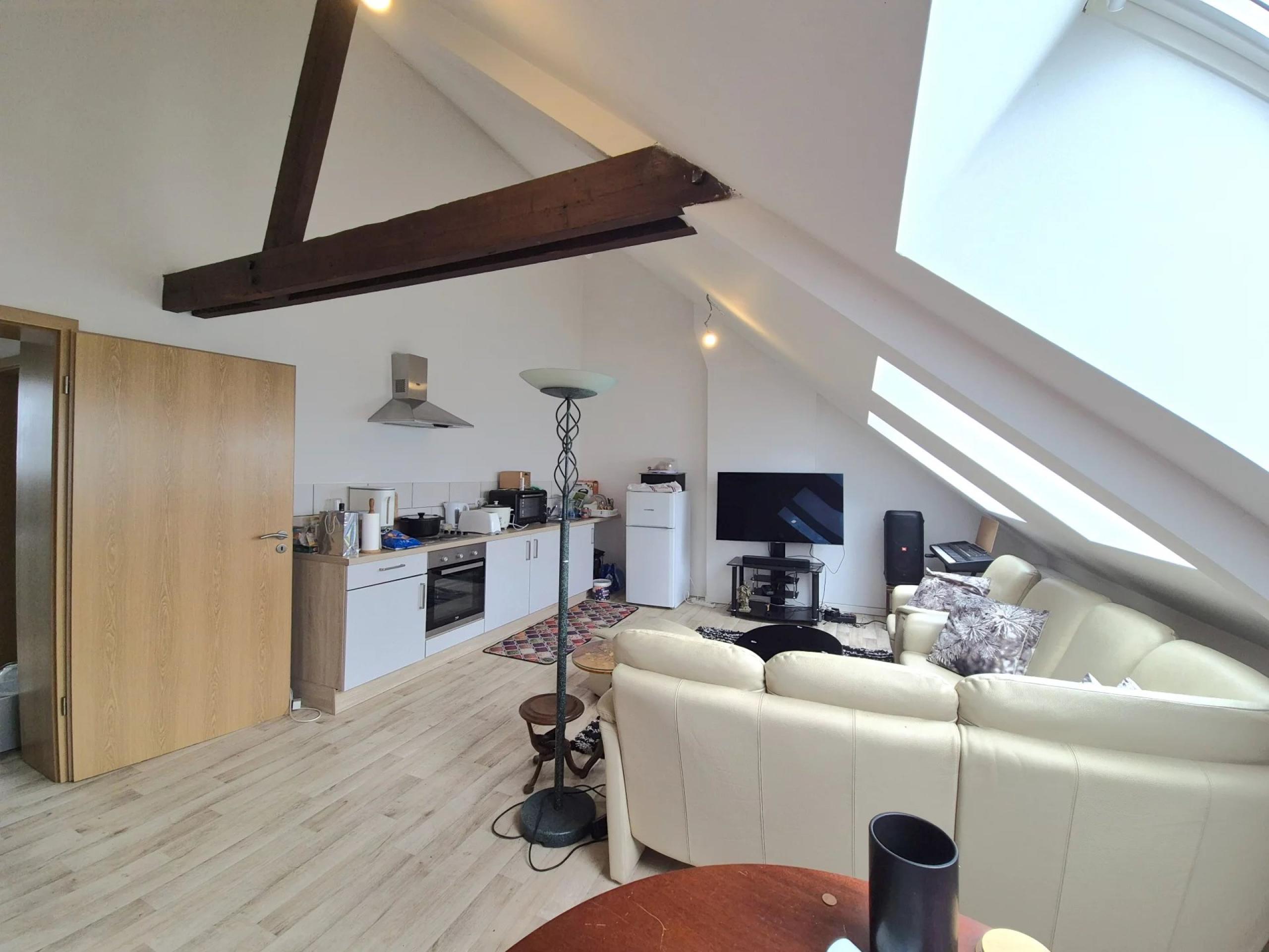 Agréable appartement 2 chambres et bureau