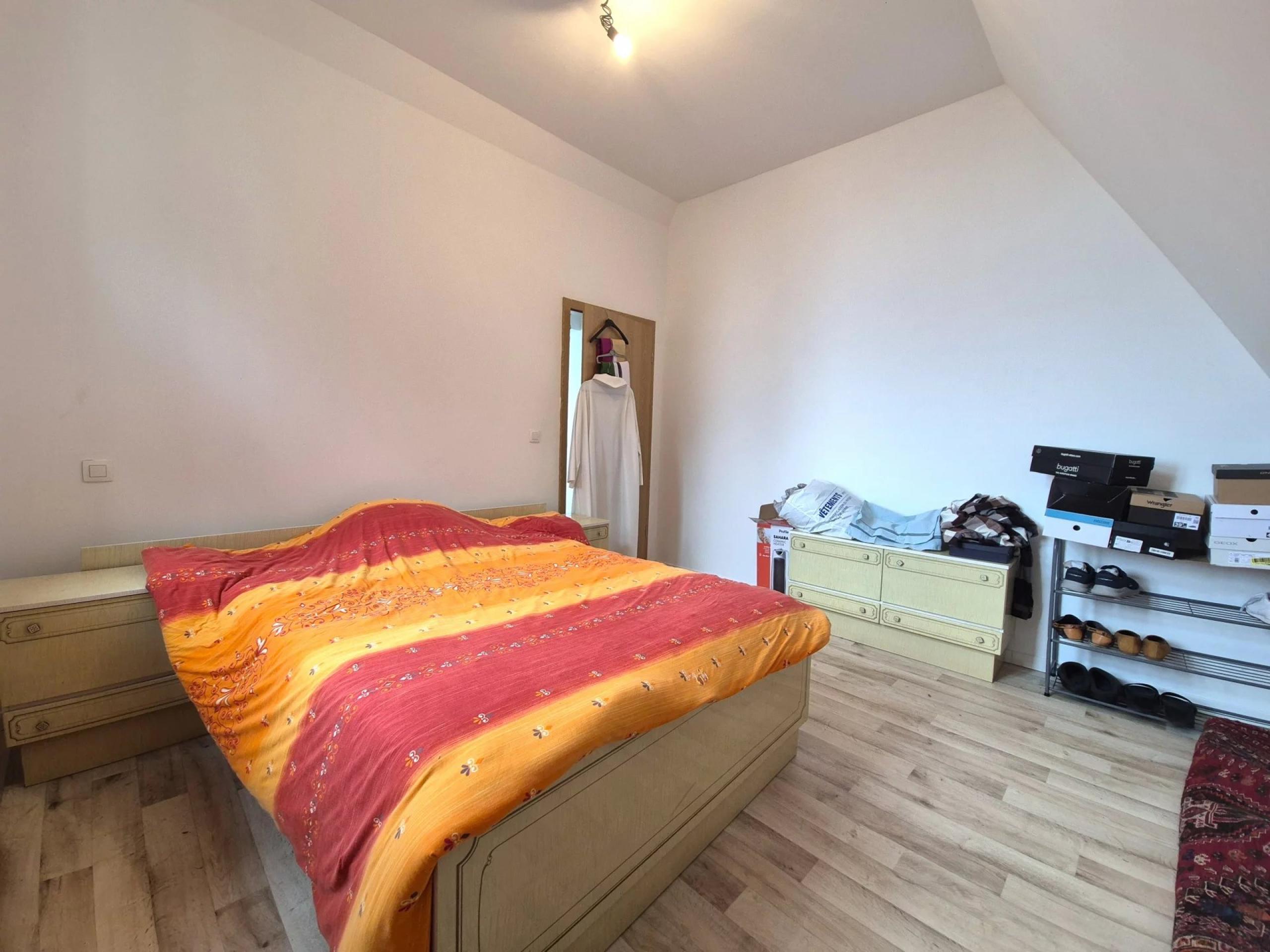 Agréable appartement 2 chambres et bureau