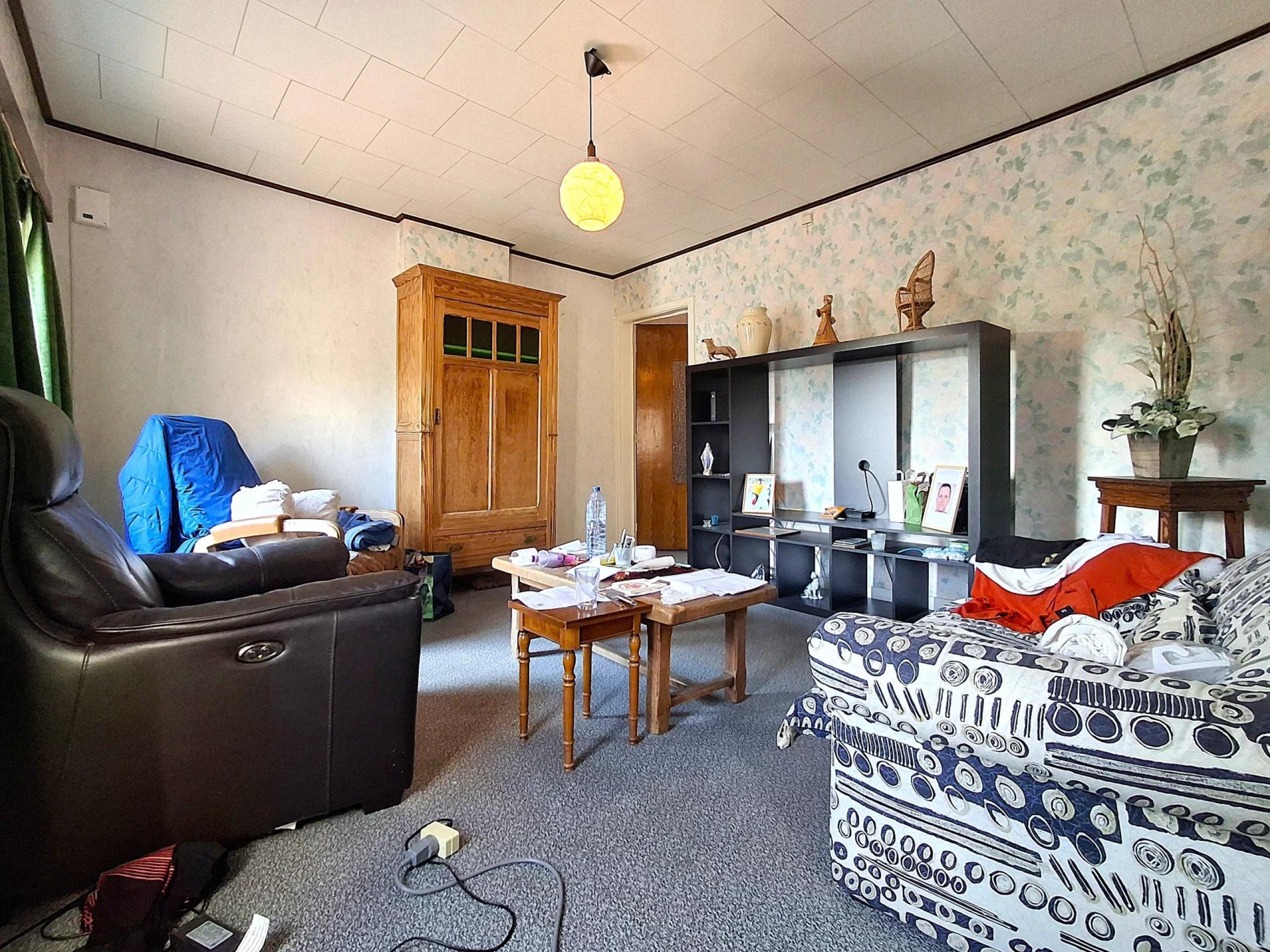 HOUTAIN : Maison 4 chambres avec jardin