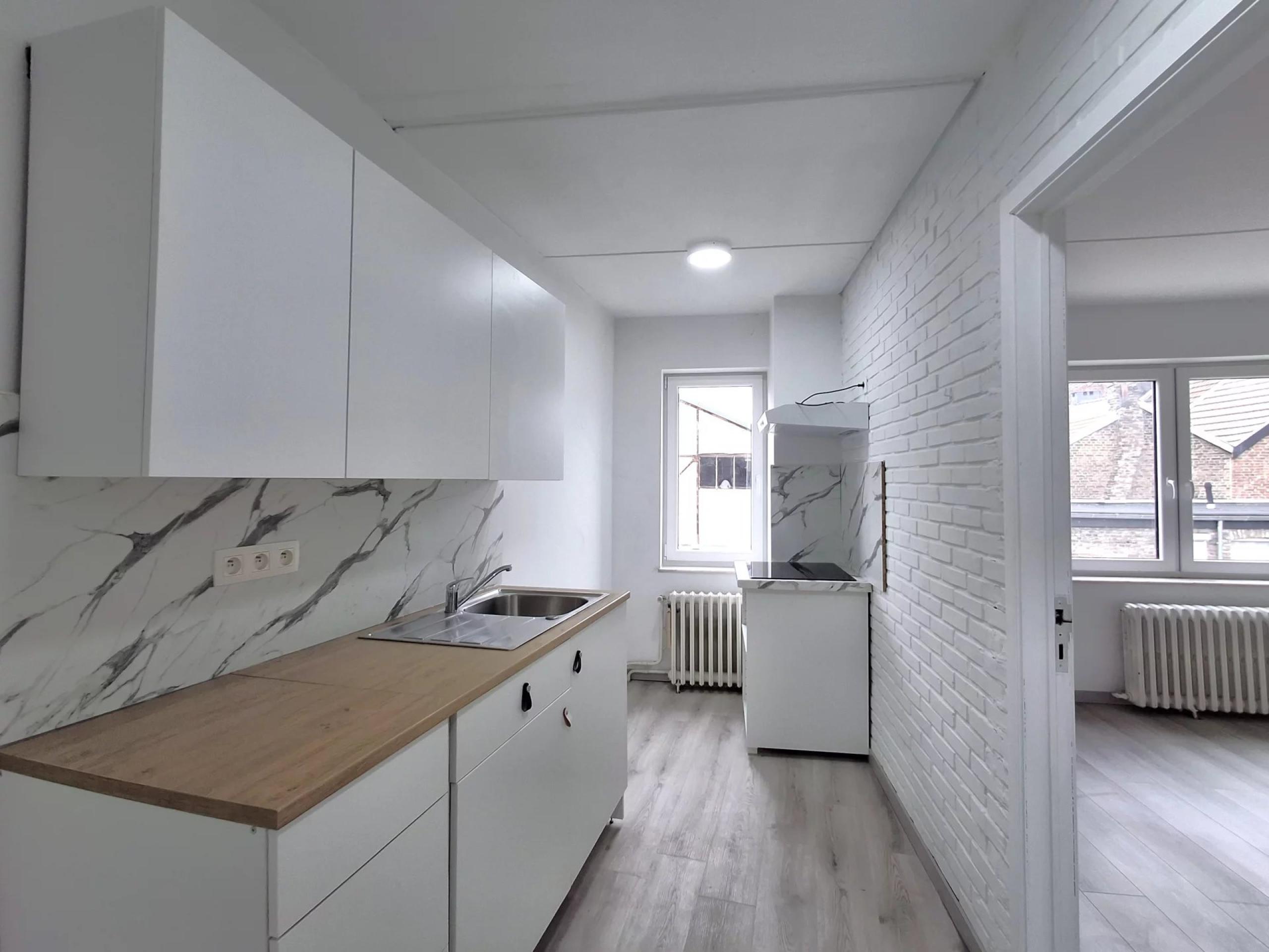 Appartement 2 chambres avec garage.