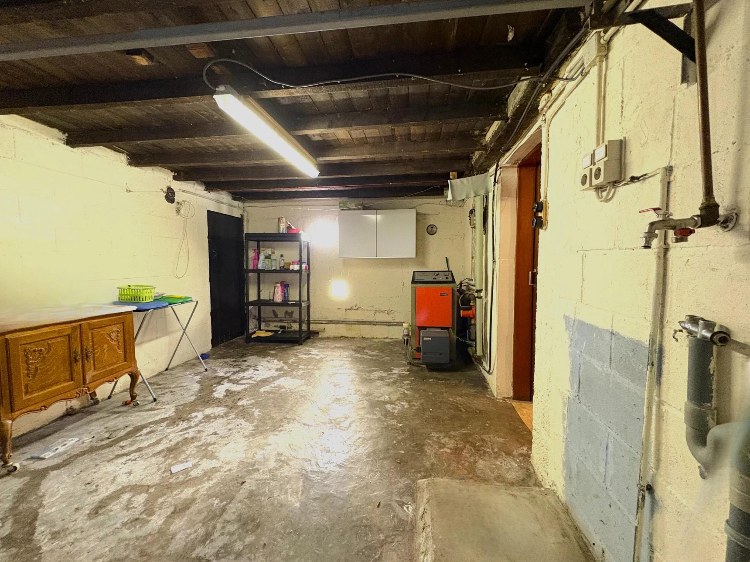 Maison 3 facades, 3 chambres à rénover