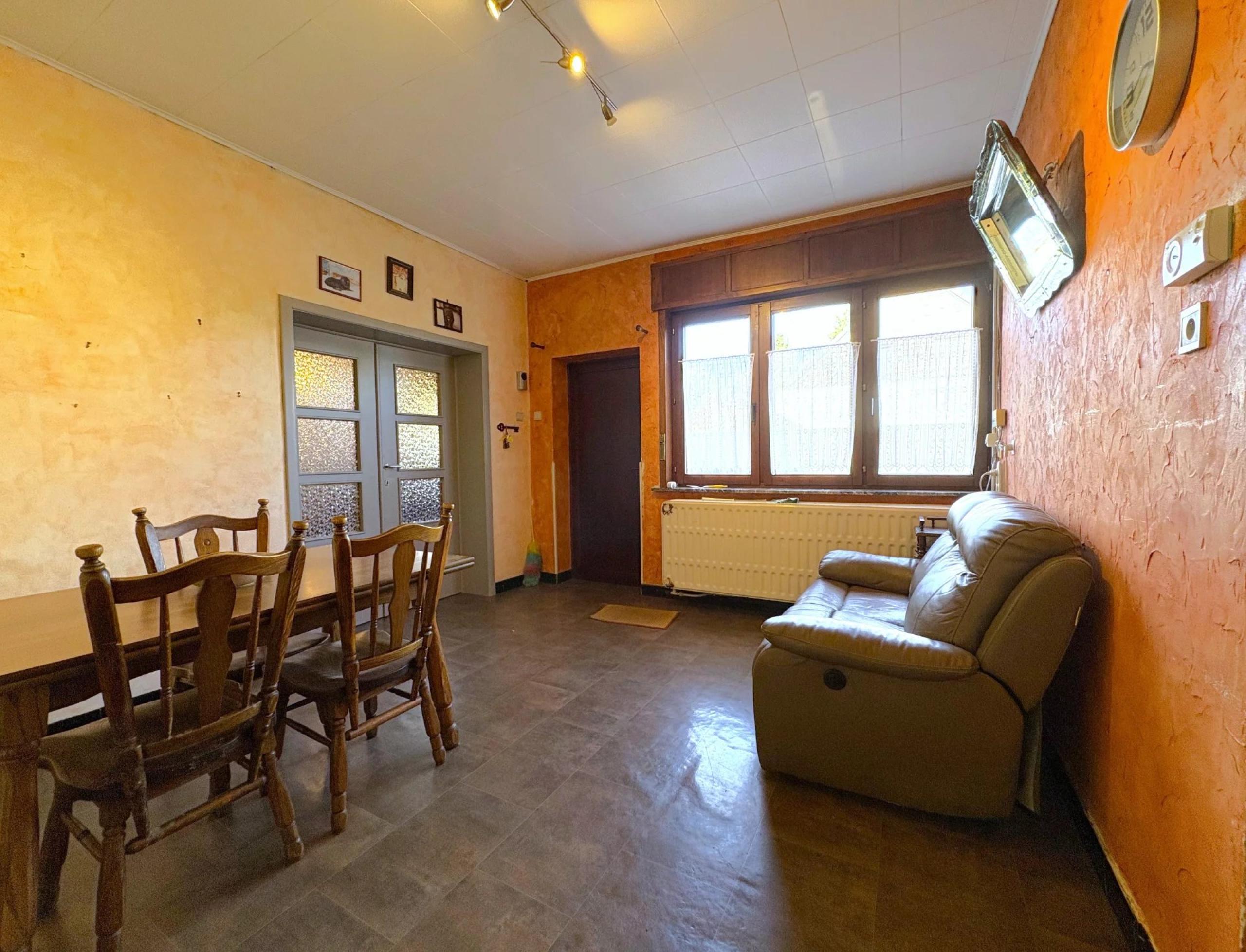 Maison 3 facades, 3 chambres à rénover