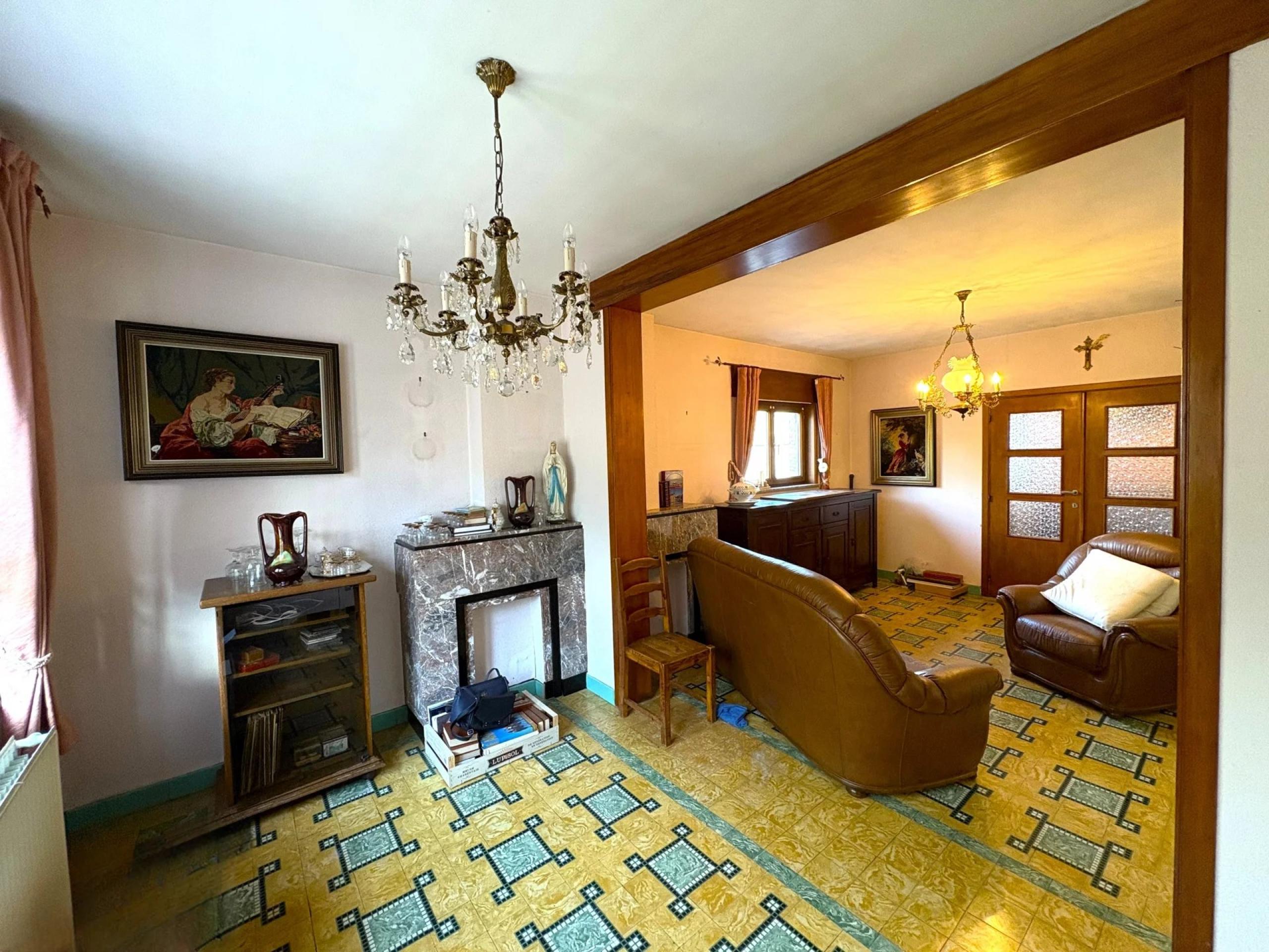 Maison 3 facades, 3 chambres à rénover