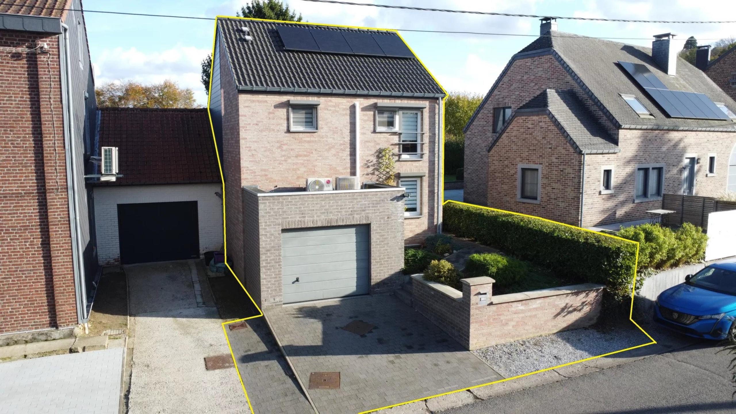 Option ! Agréable  maison 2 chambres, jardin et garage