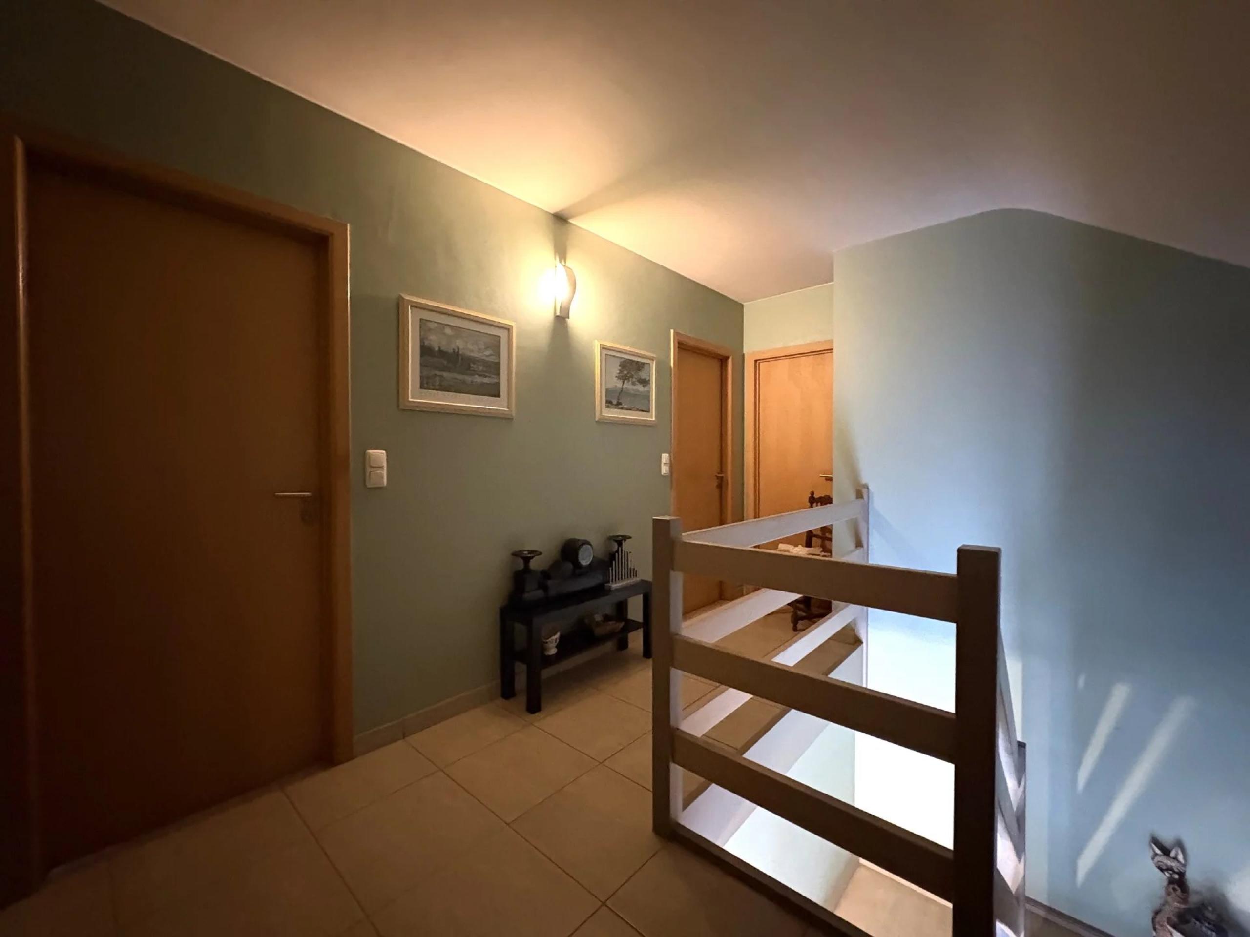 Option ! Agréable  maison 2 chambres, jardin et garage