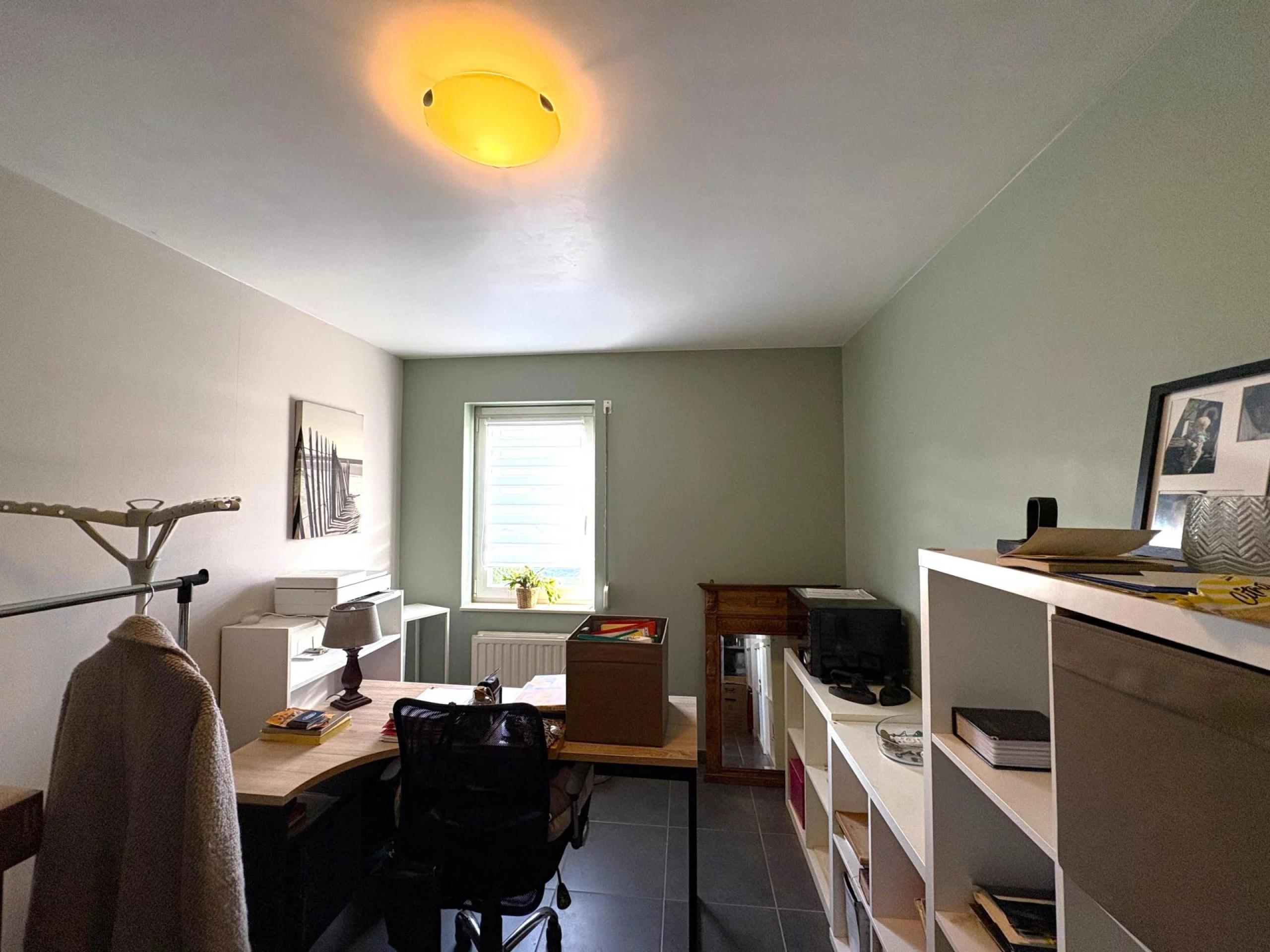 Option ! Agréable  maison 2 chambres, jardin et garage