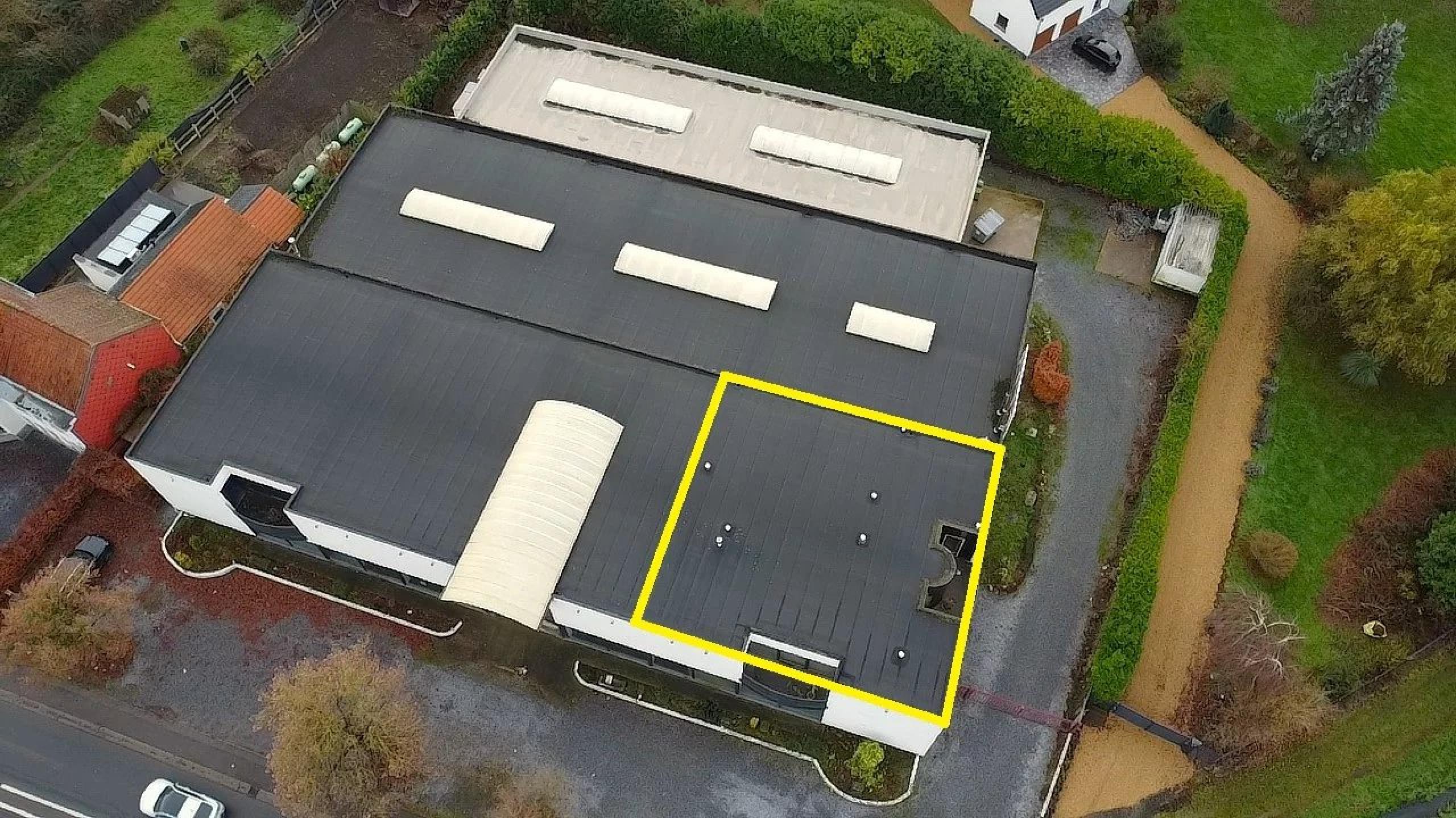 Appartement 3 chambres, balcons et parking