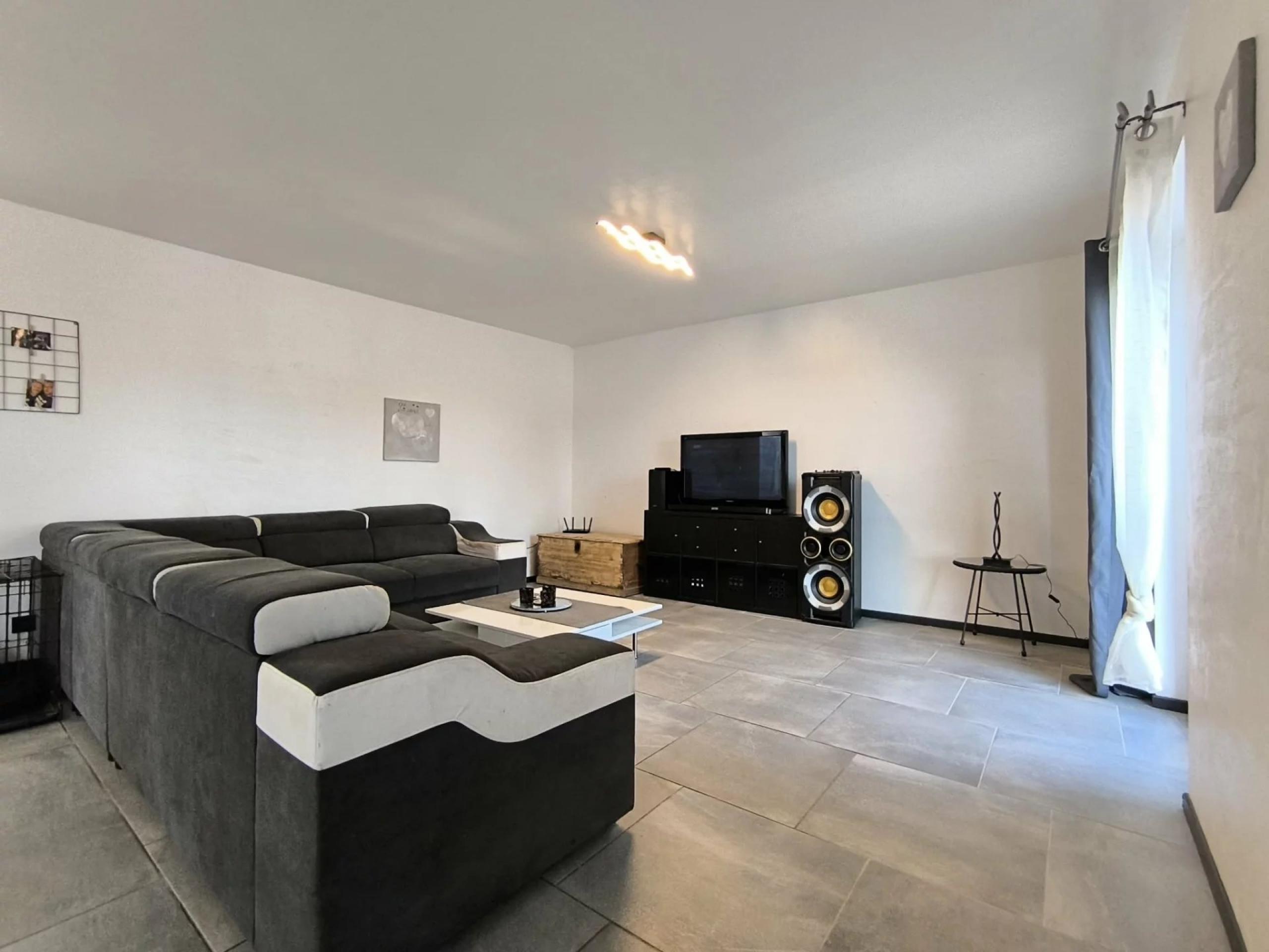 Maison 3-4 chambres avec terrasse et jardin