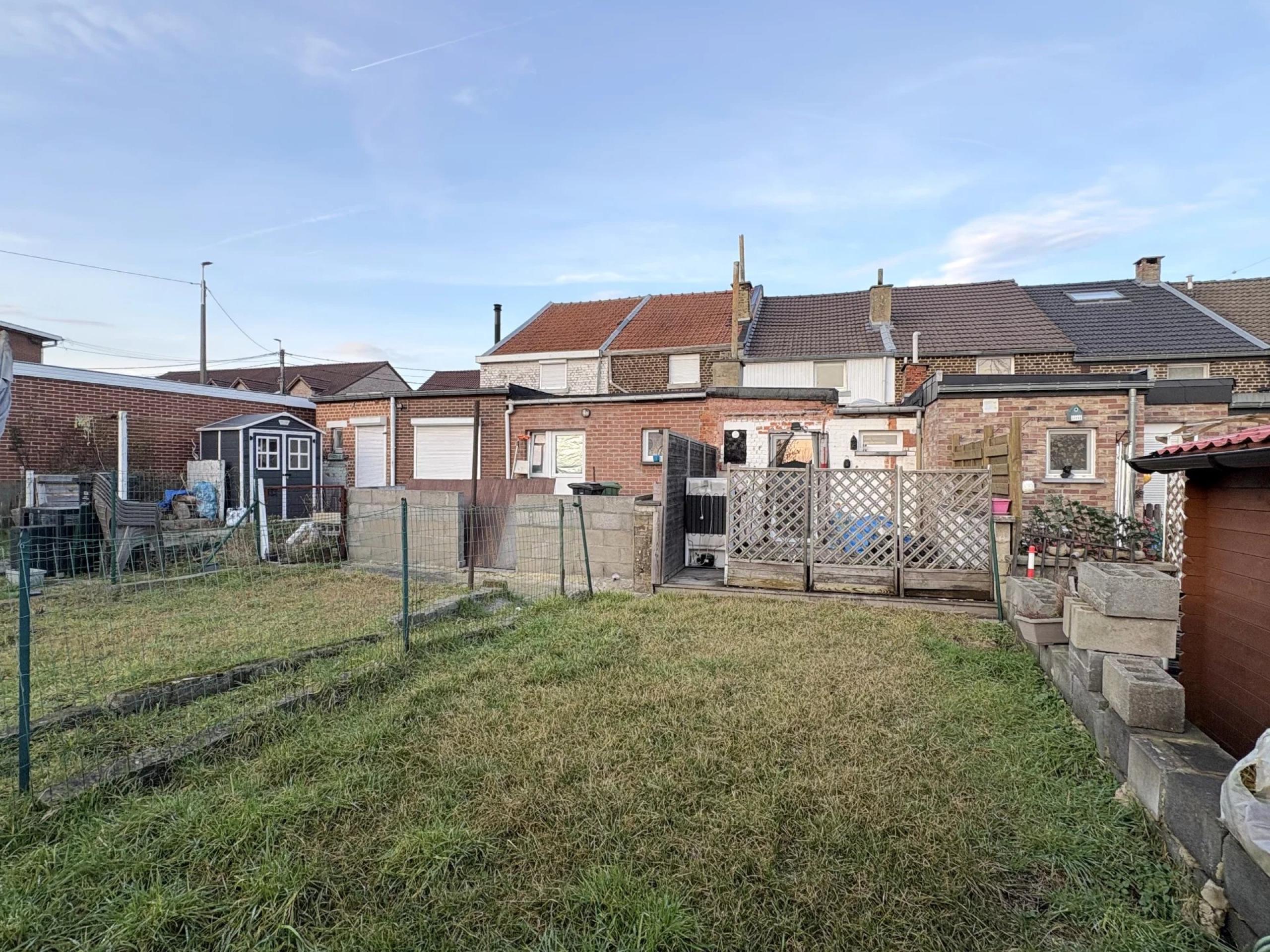 Maison 2 chambres avec terrasse et jardin