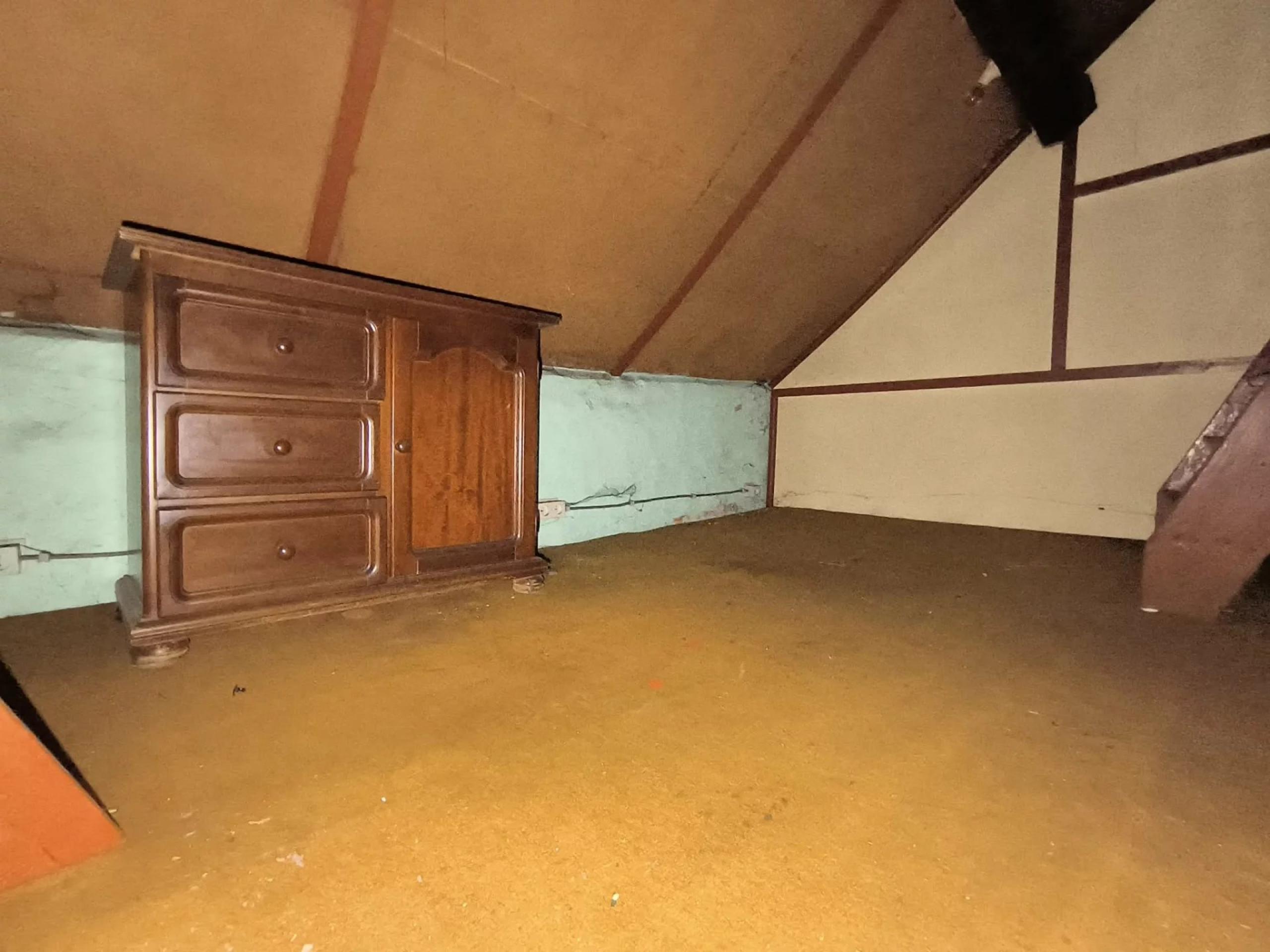 Maison à rafraîchir, 2 chambres, avec jardin.