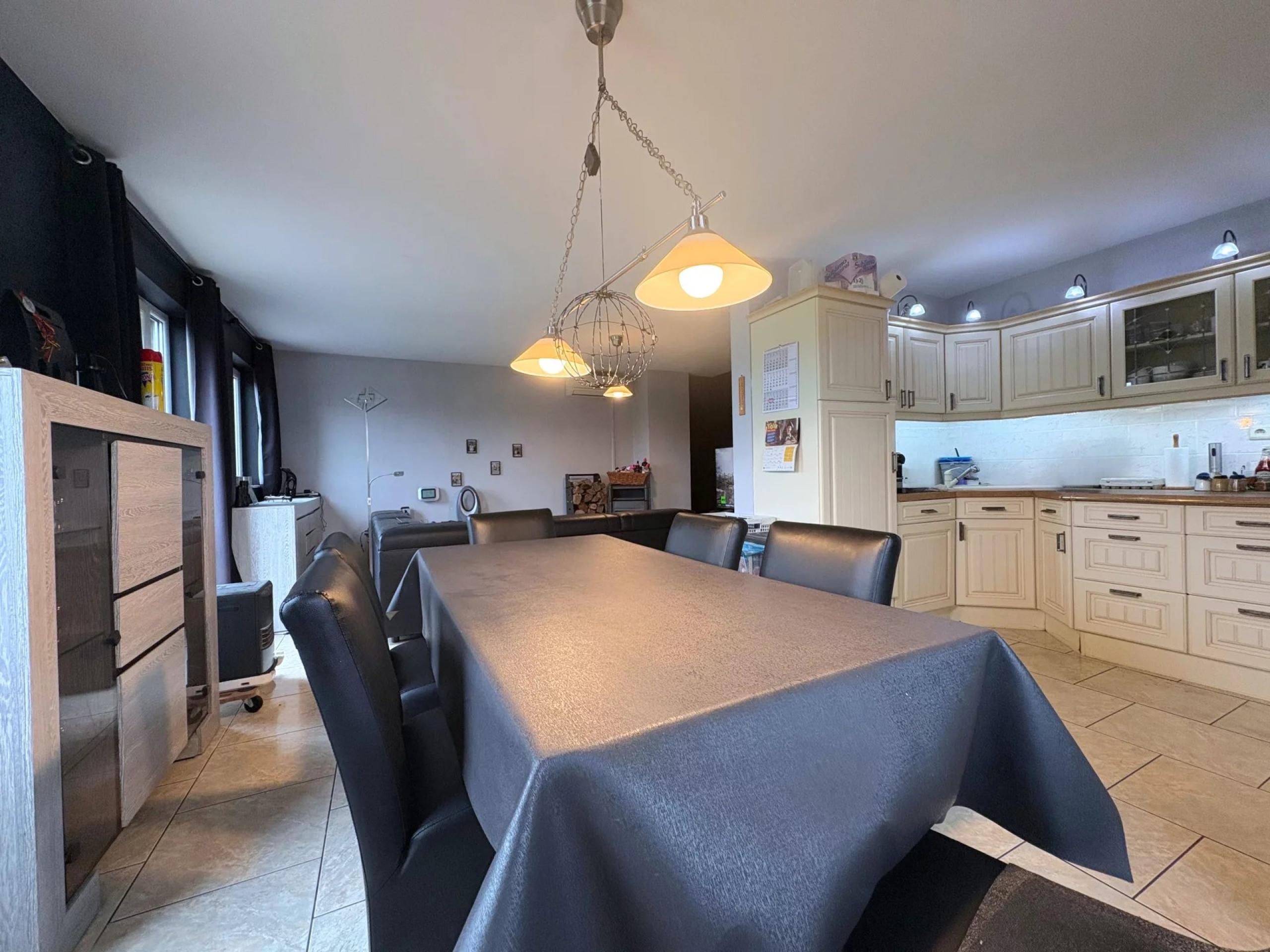 Maison 4 façades, 3/4 chambres, bureau, garage et jardin