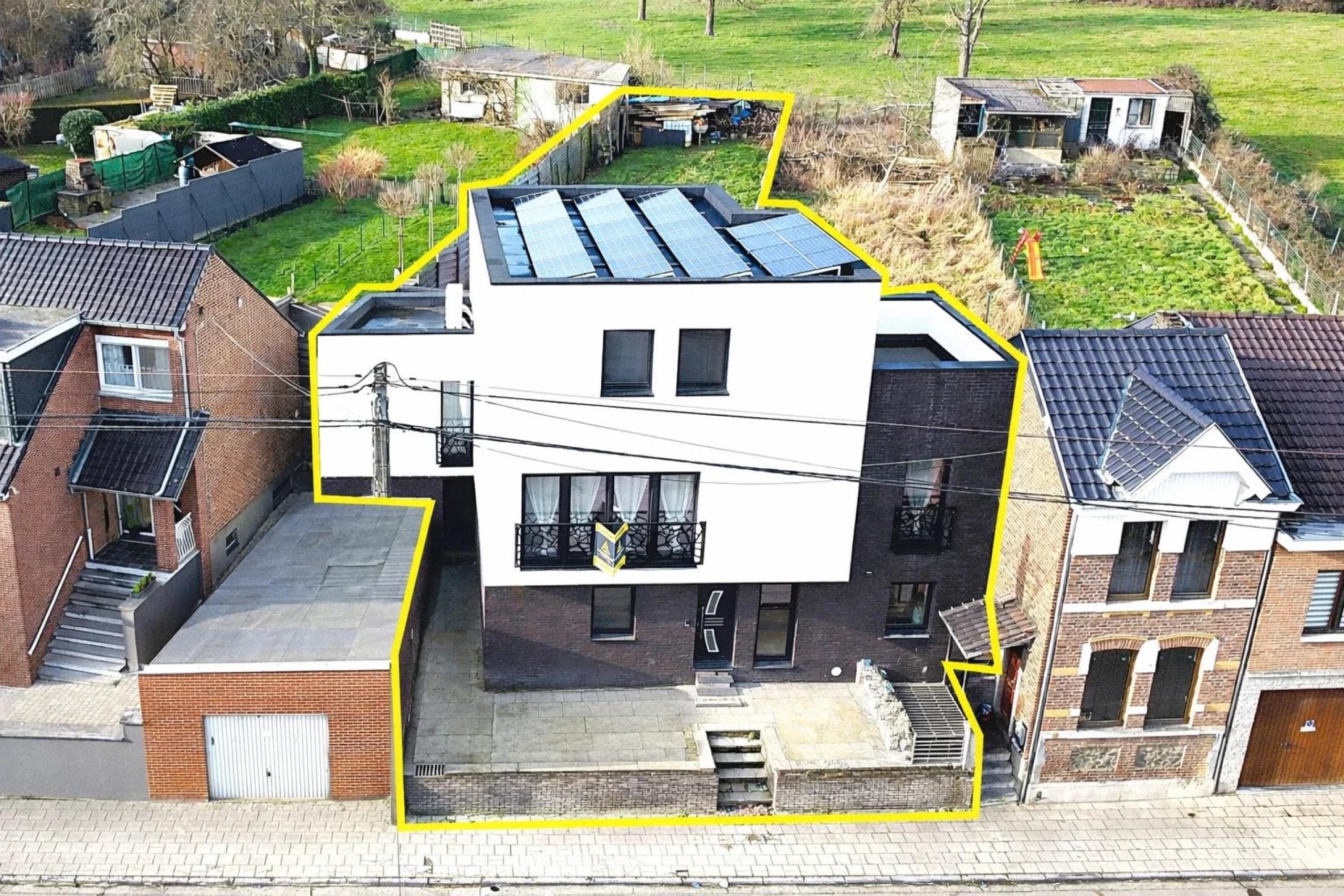 Maison 3-4 chambres avec terrasse et jardin