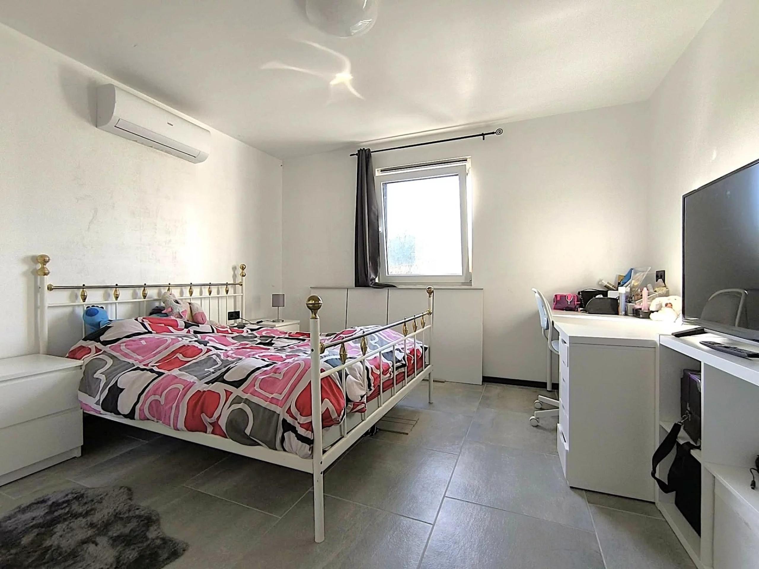 Maison 3-4 chambres avec terrasse et jardin