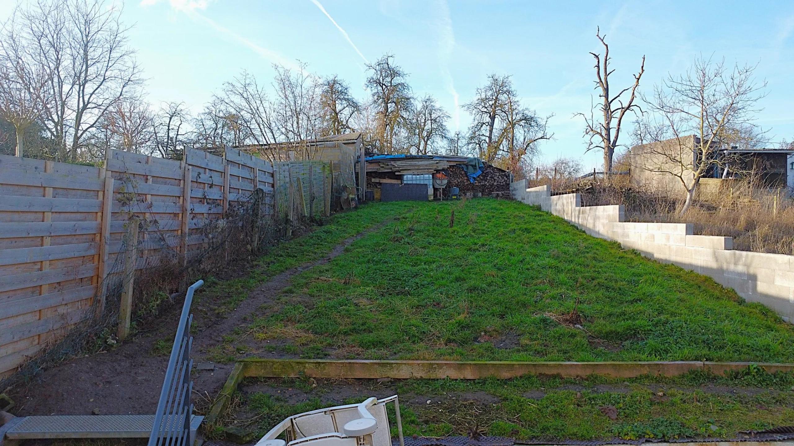 Maison 3-4 chambres avec terrasse et jardin