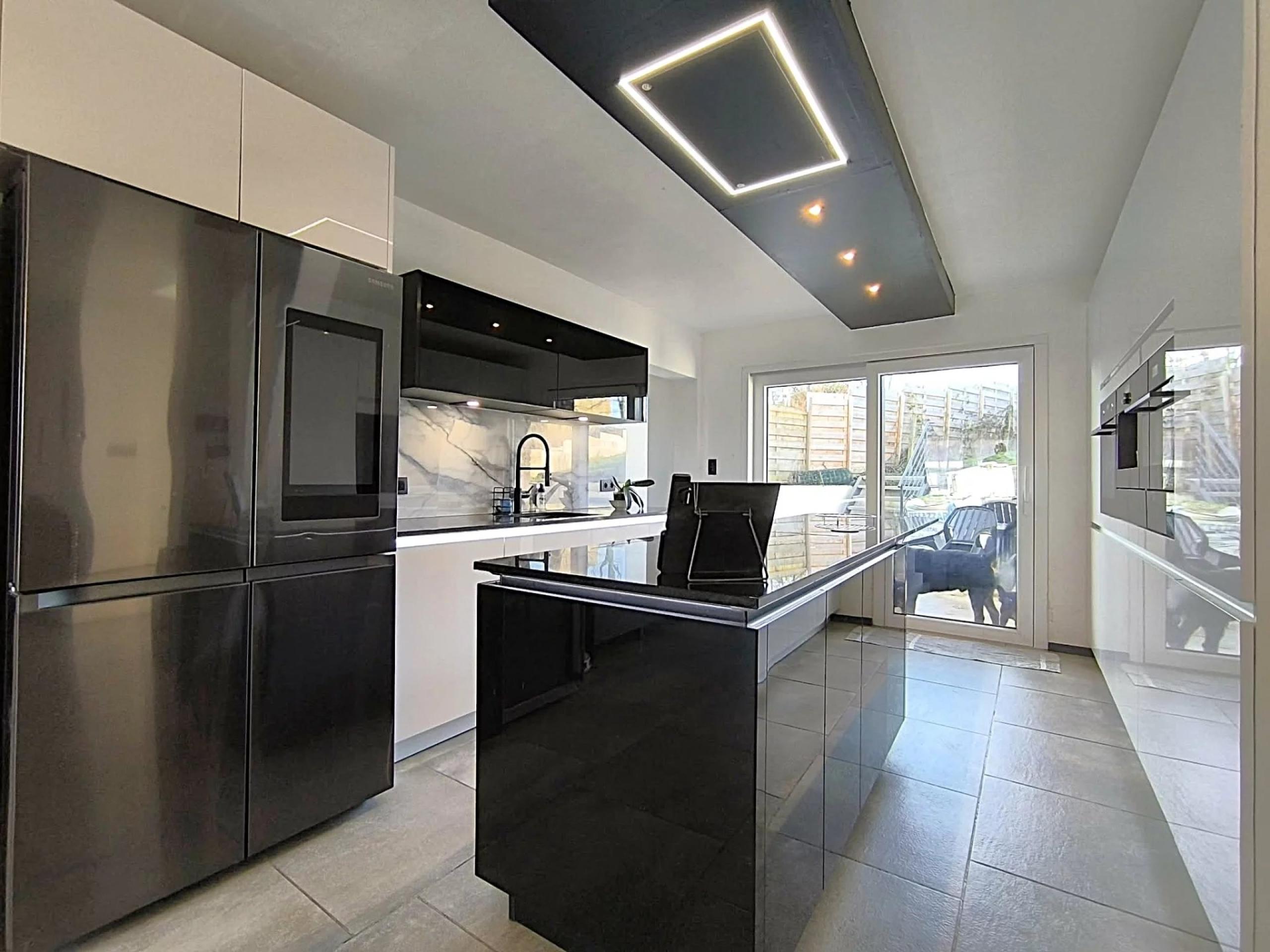 Maison 3-4 chambres avec terrasse et jardin