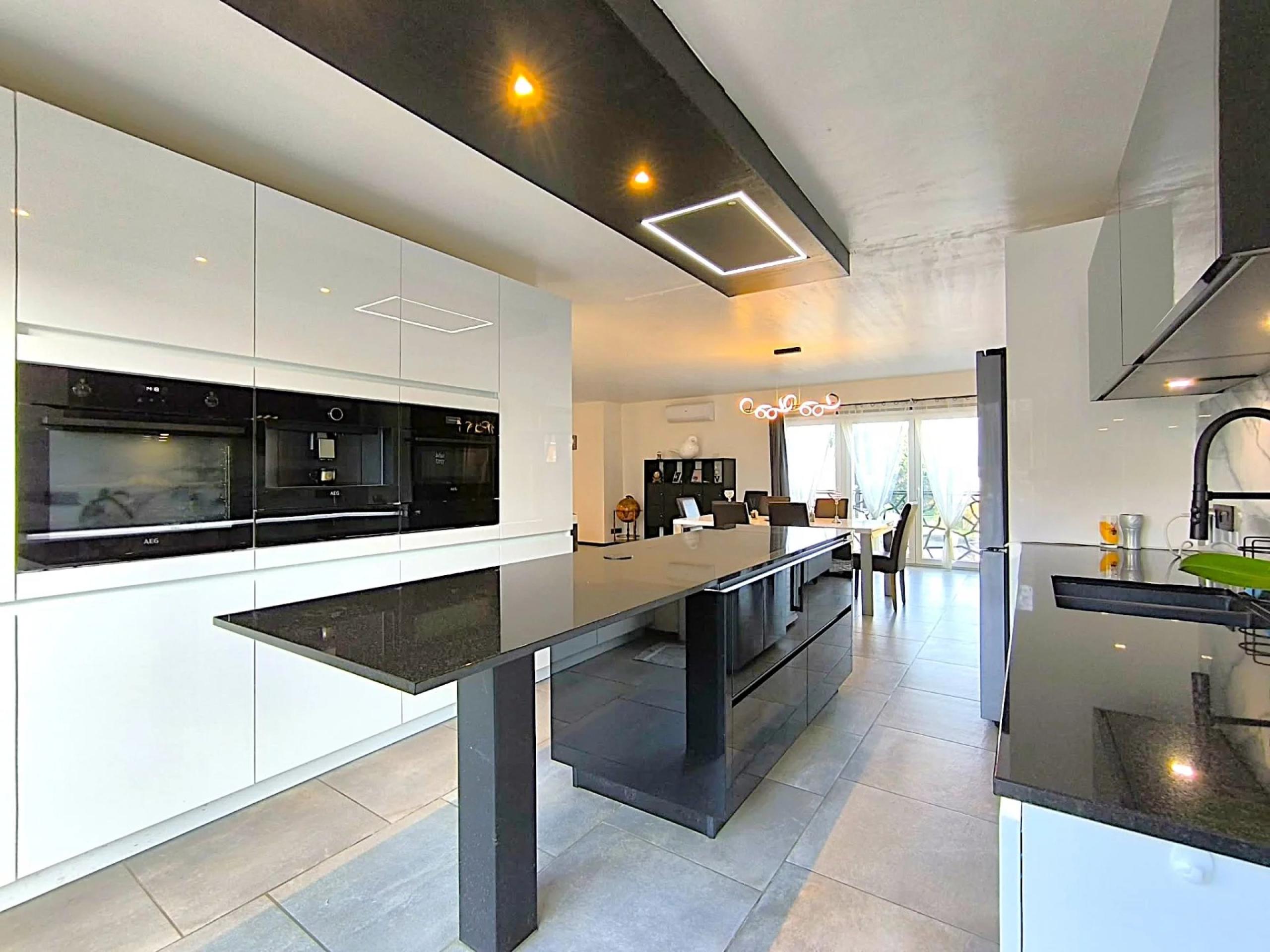 Maison 3-4 chambres avec terrasse et jardin