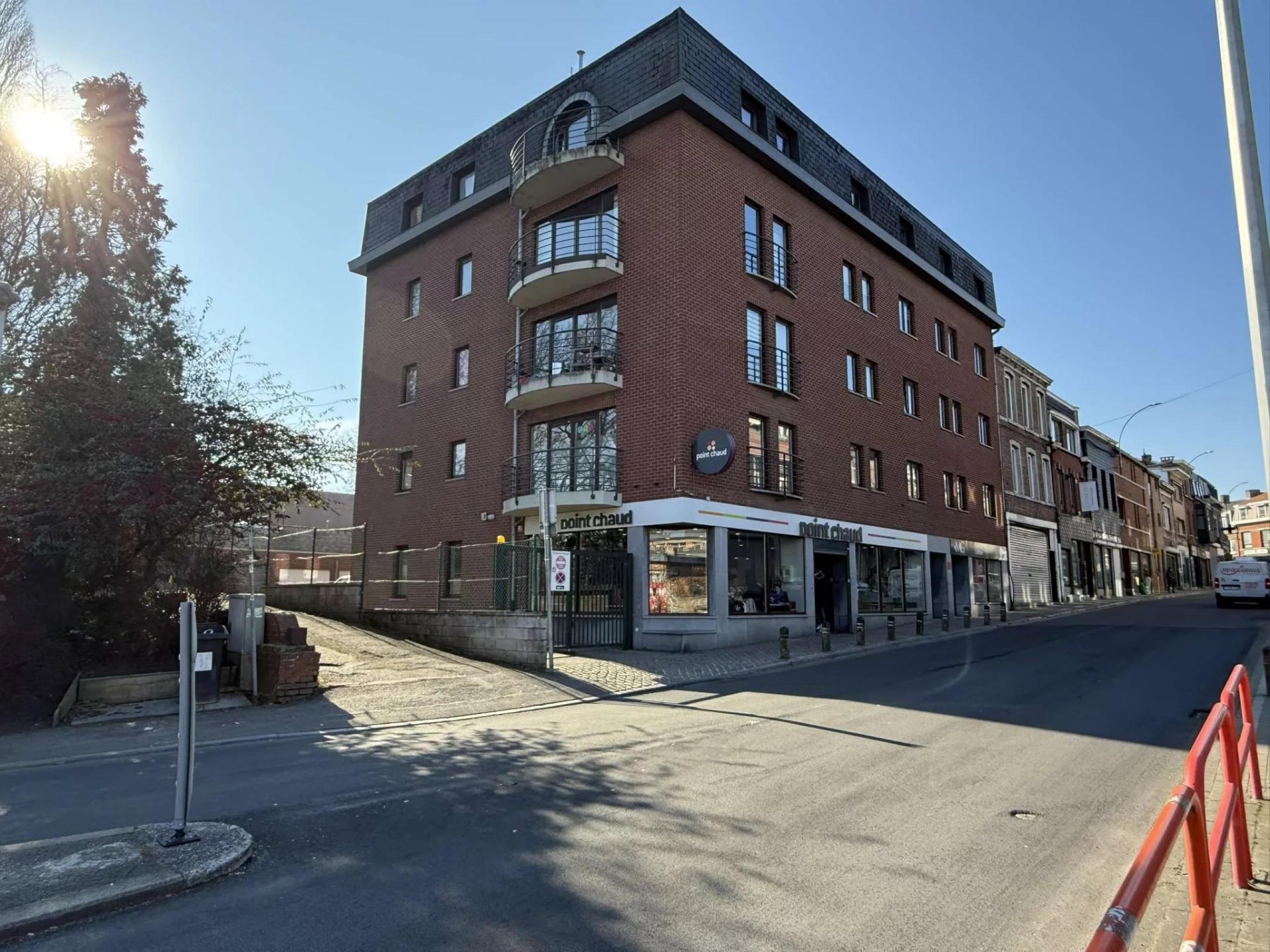 Magnifique appartement meublé, 2 chambres, balcon et cave