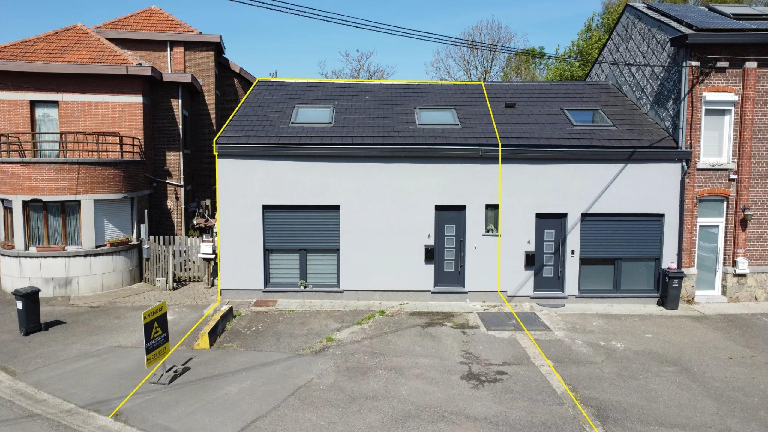 BOIRS - Maison 3 façades, 2 chambres, en très bon état