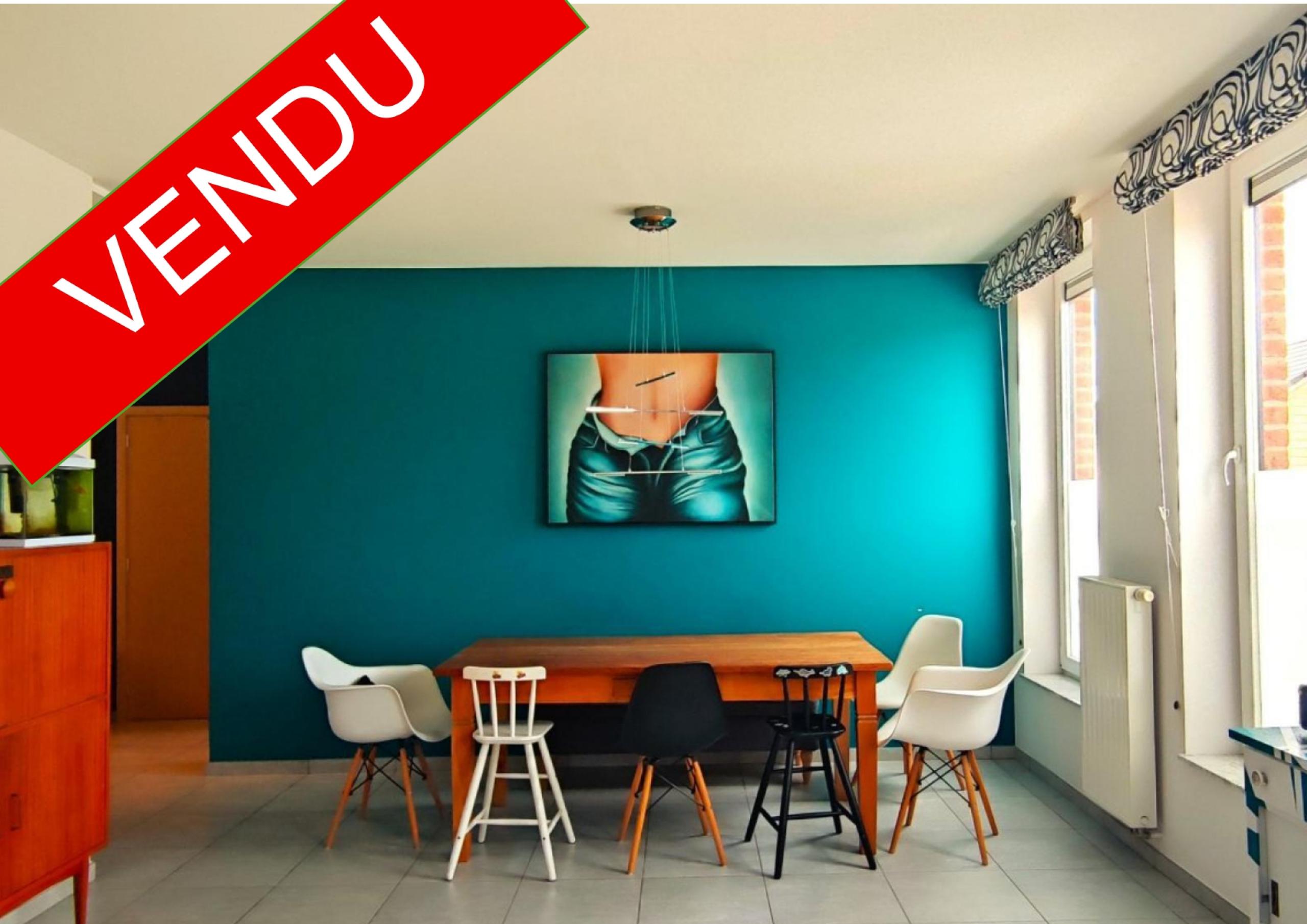 VENDU ! Appartement 2 chambres, terrasses, parkings