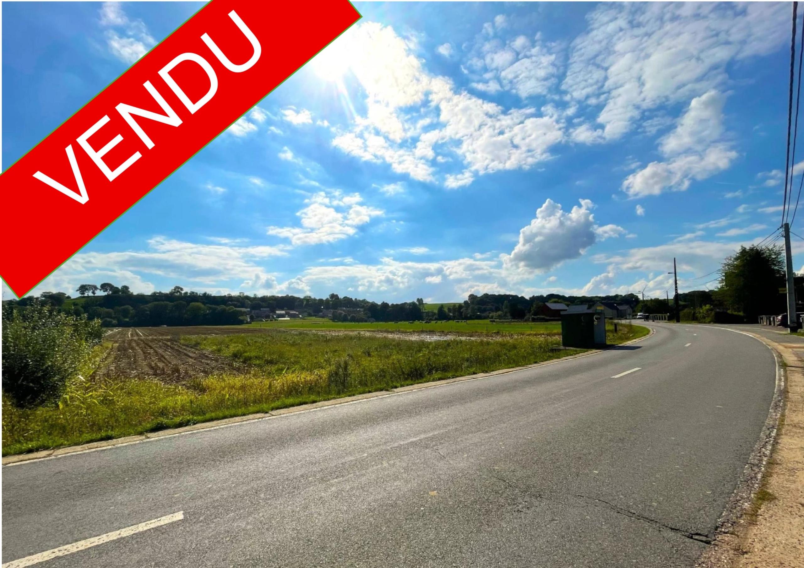 VENDU ! Jolie parcelle de terrain plat de +/- 943 m²
