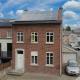 Maison 2 chambres possibilité 4, cour et garage