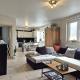 Appartement une chambre, parking et cave