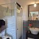 Appartement une chambre, parking et cave