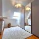 HOUTAIN : Ensemble Commerce + 3 appartements et terrasses