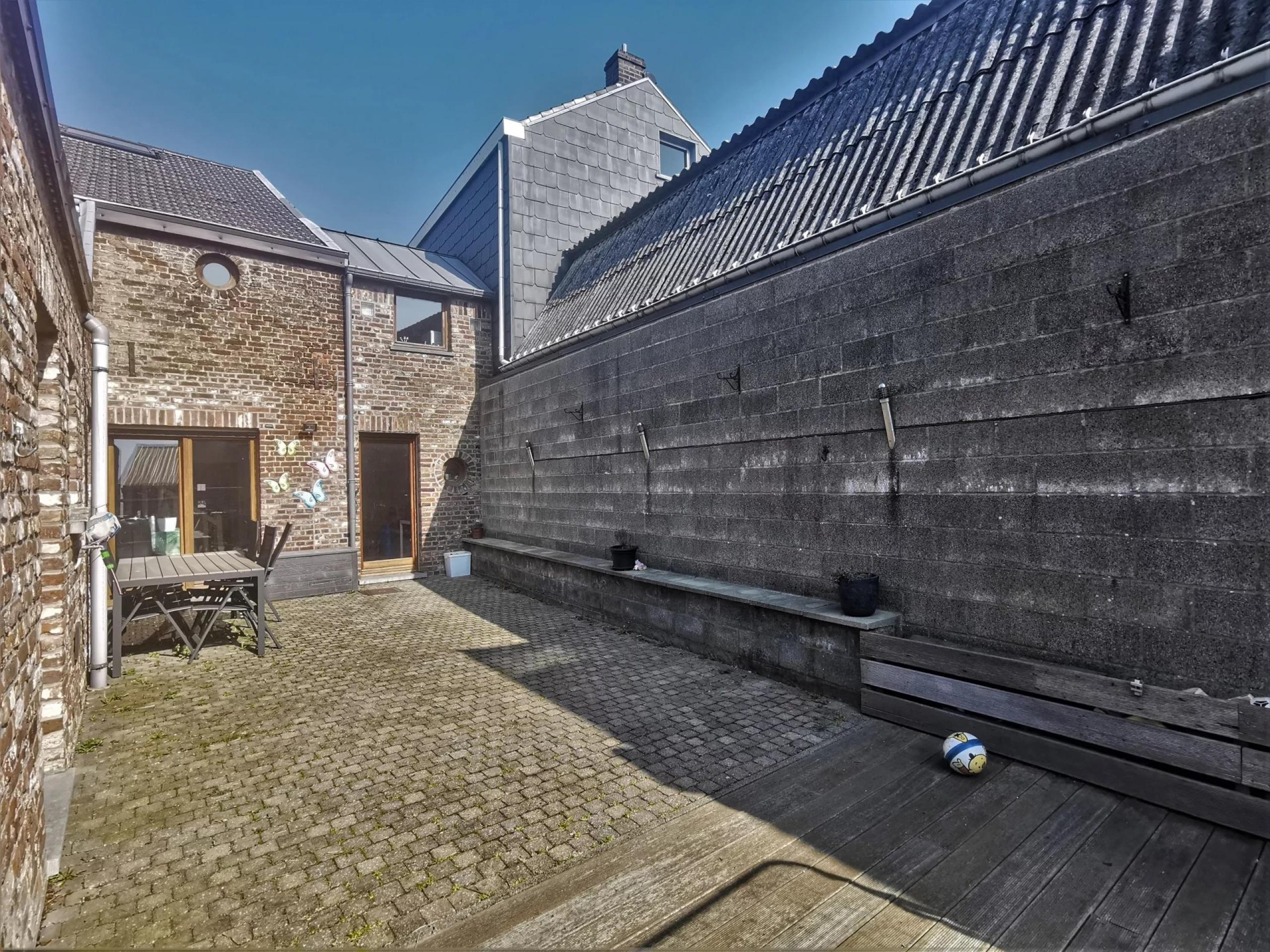 VENDU ! Maison 3/5 chambres, garage et jardin