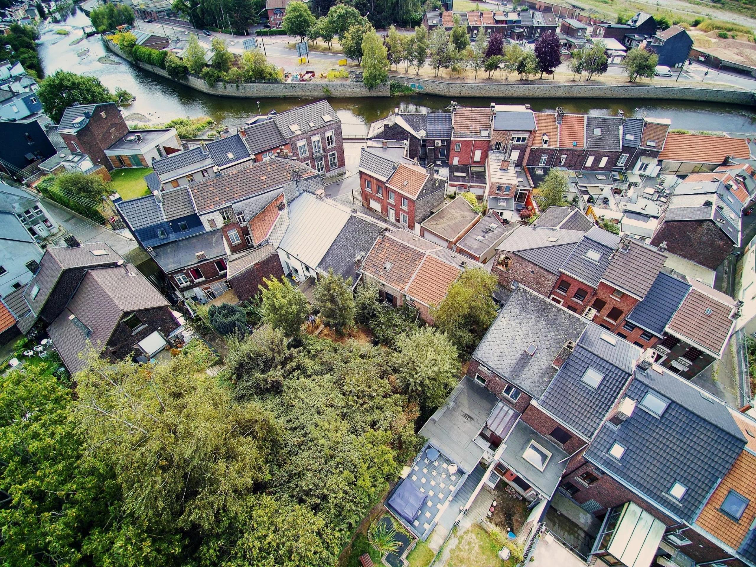 Vendu ! Jolie parcelle d'environ 616 m² avec projet
