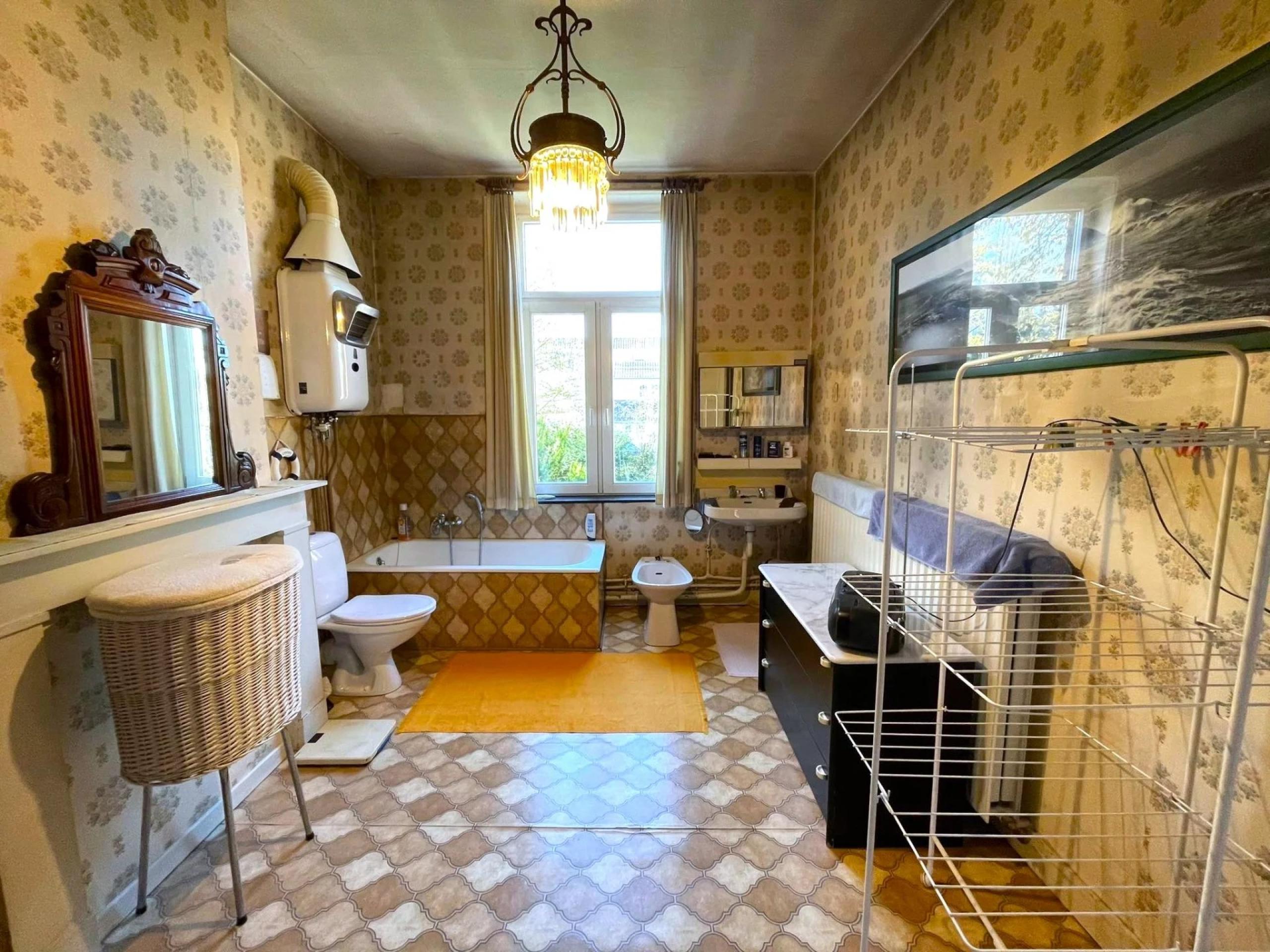 Vendu ! Maison bourgeoise 4 chambres, jardin et garage
