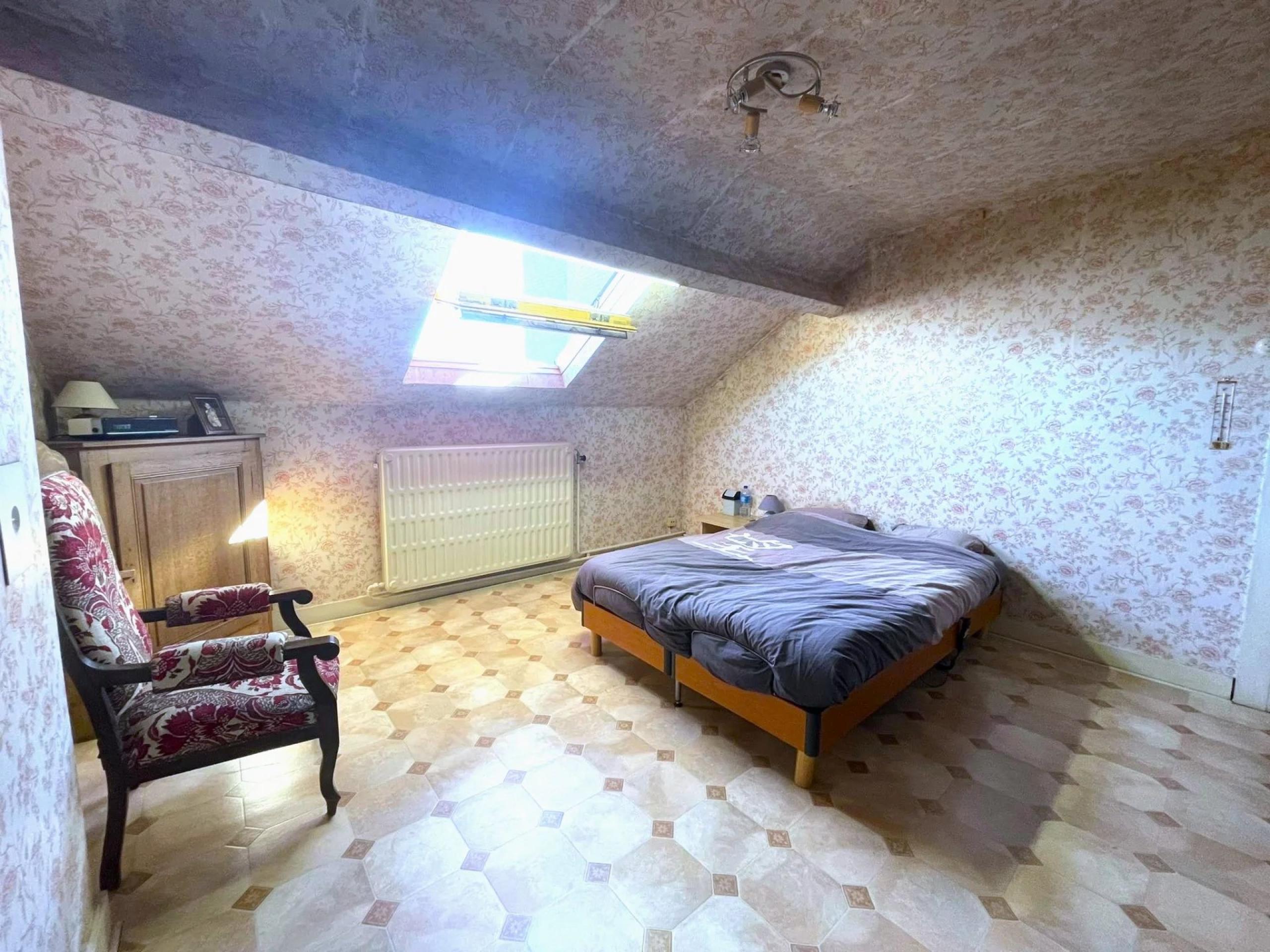 Vendu ! Maison bourgeoise 4 chambres, jardin et garage