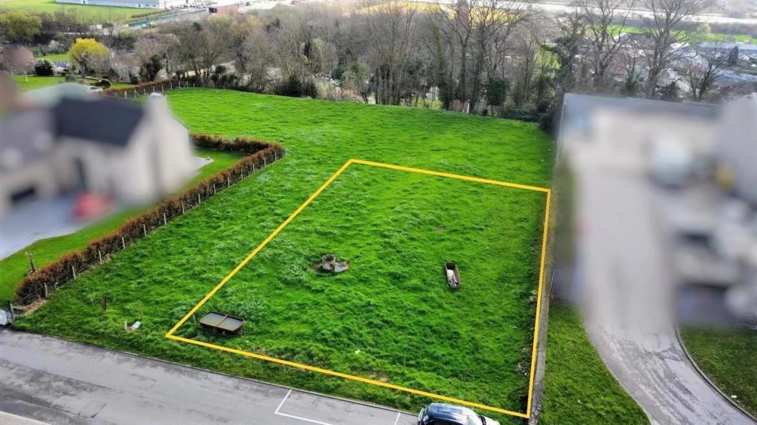 Vendu ! Belle parcelle de terrain plat d'environ 804 m²