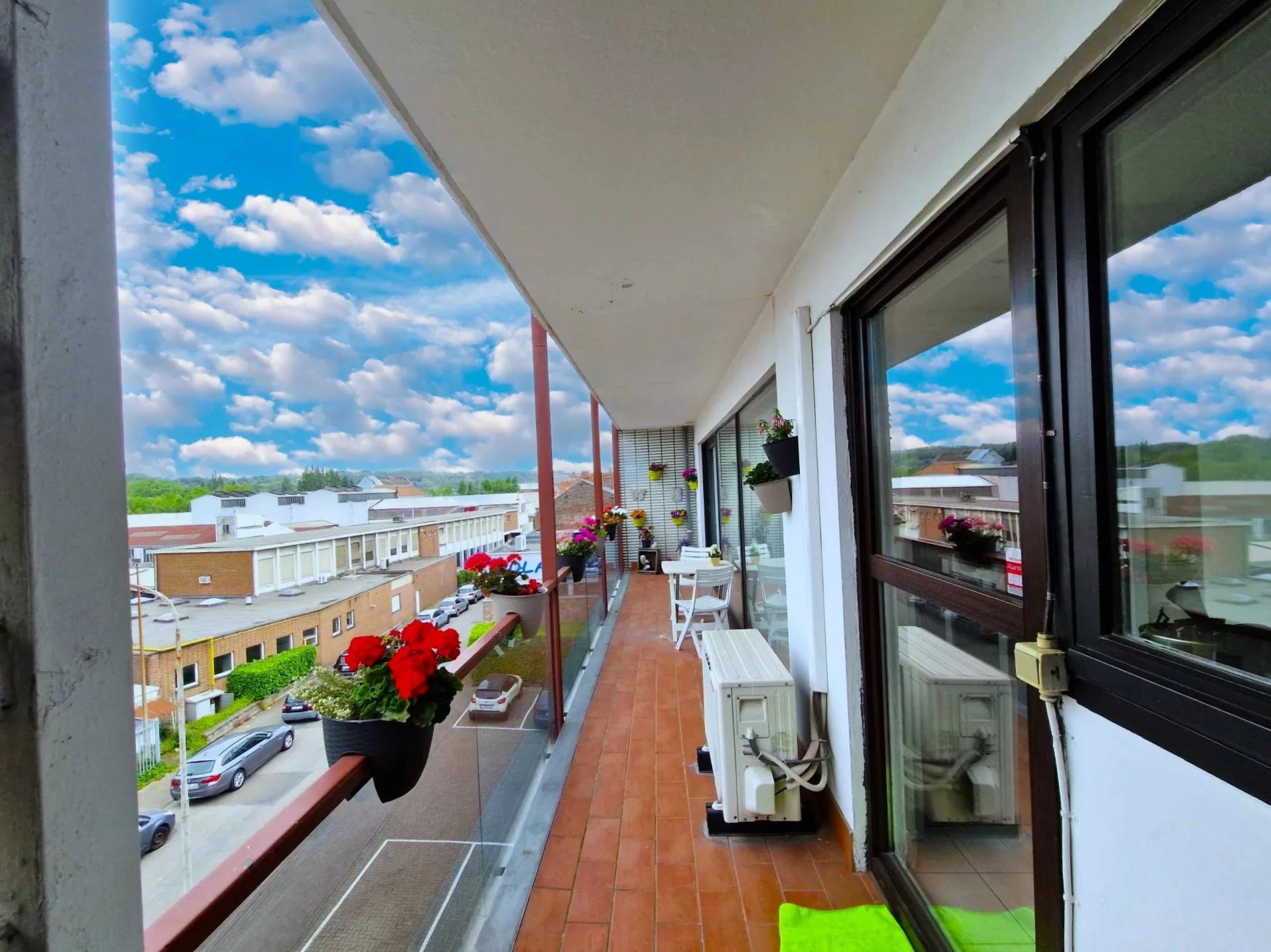 Vendu ! Appartement 3 chambres, terrasses, garage