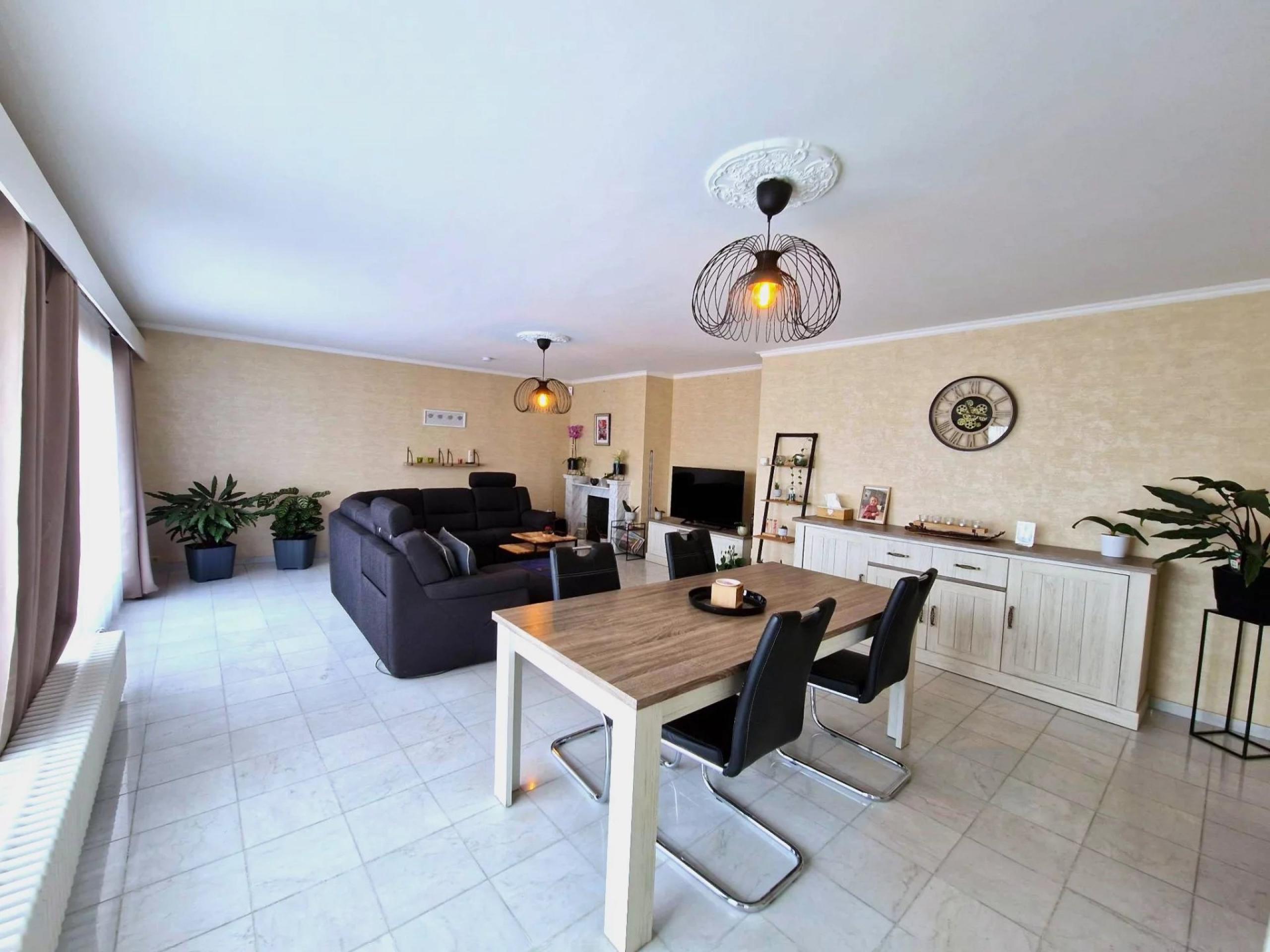 Vendu ! Appartement 3 chambres, terrasses, garage