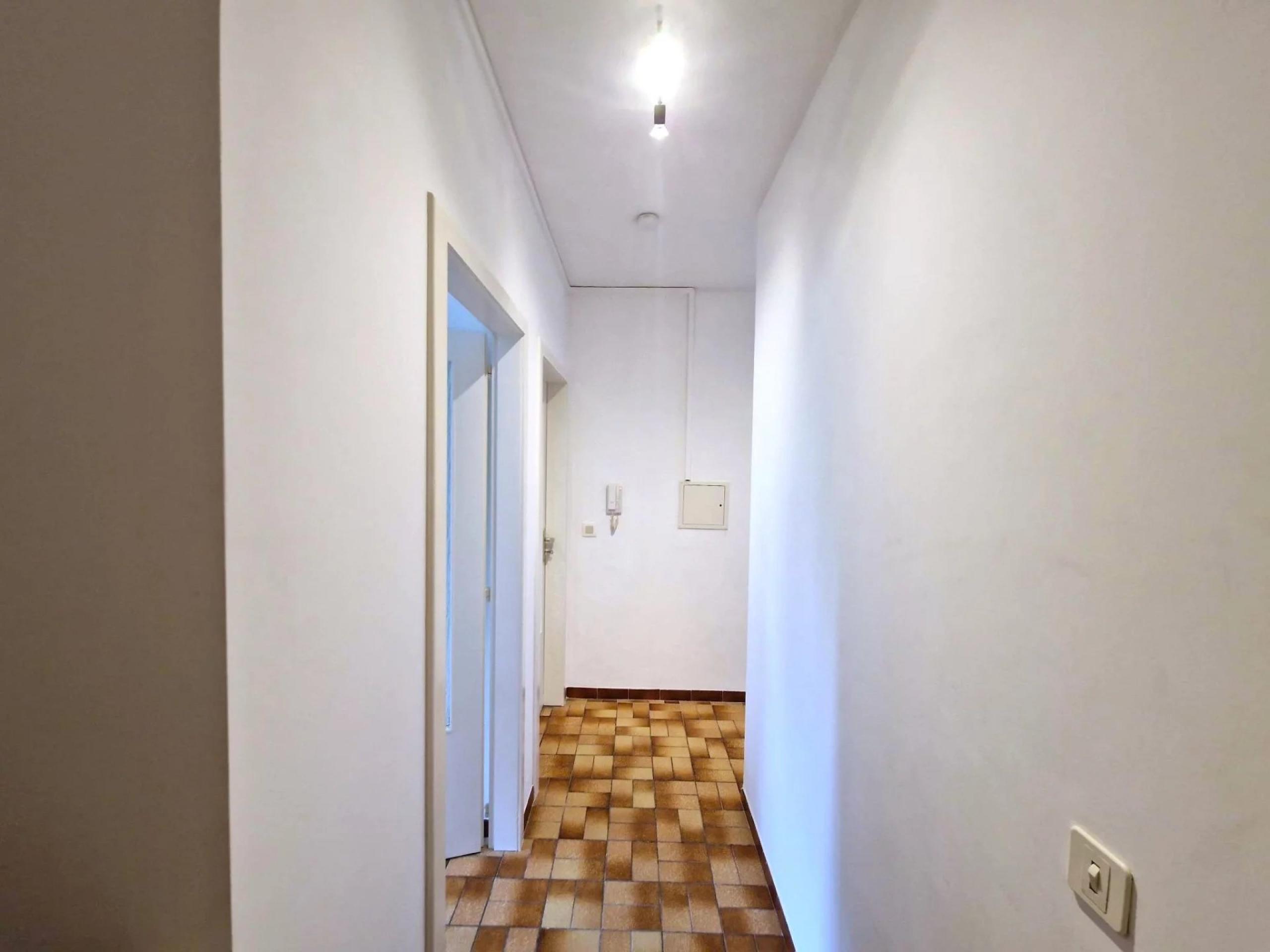 Vendu ! Appartement RDC, 2 chambres, garage