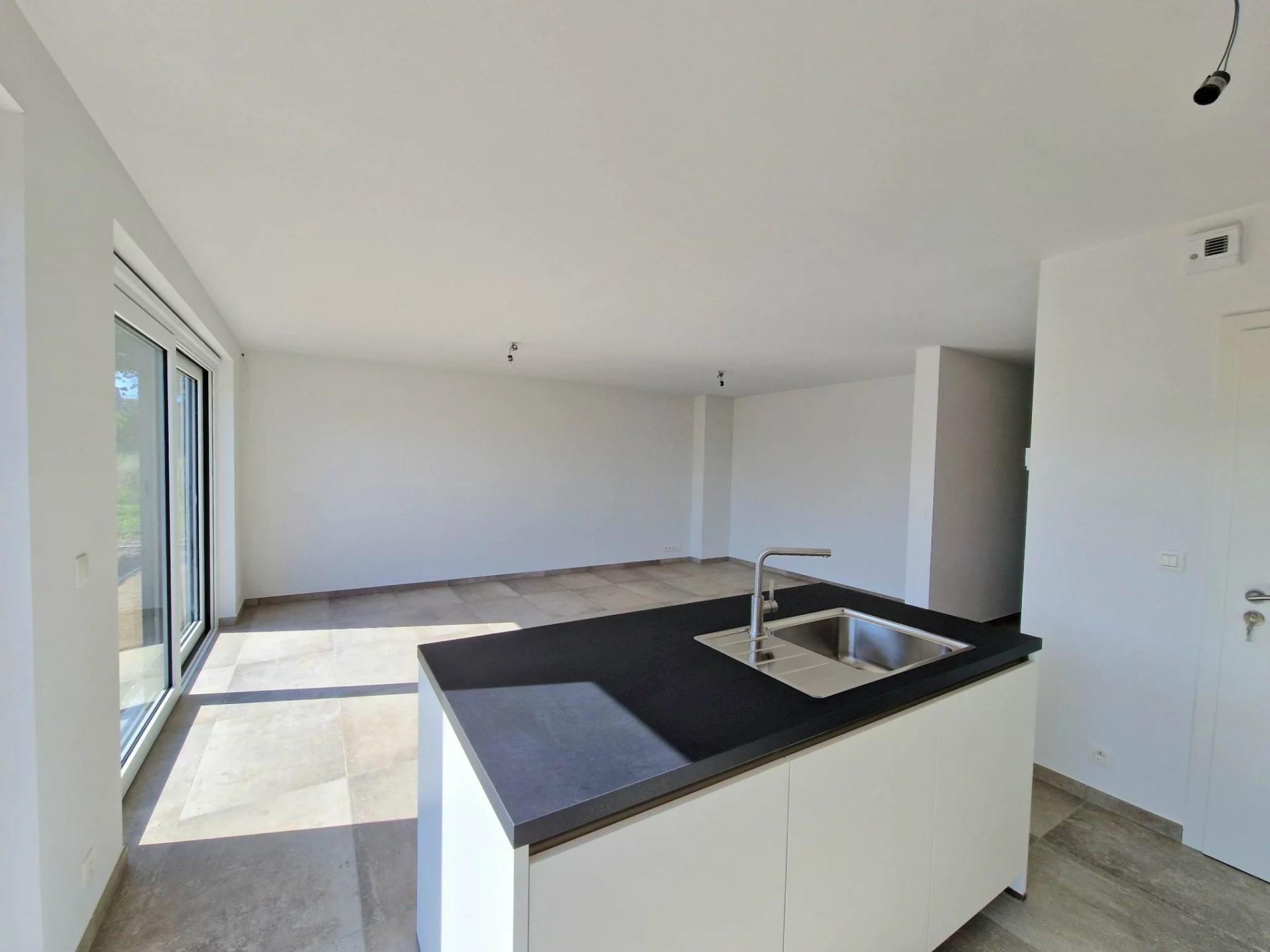 Loué !  Appartement 2 chambres, terrasse, parking